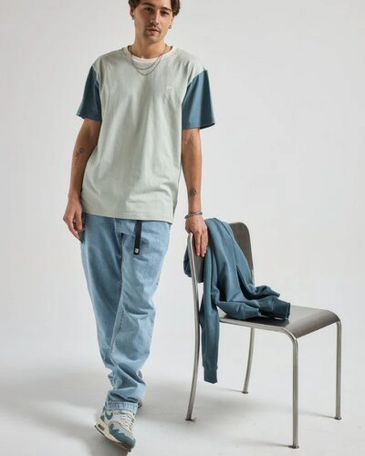 Trendsplant Color Block T-Shirt Coastal Fog