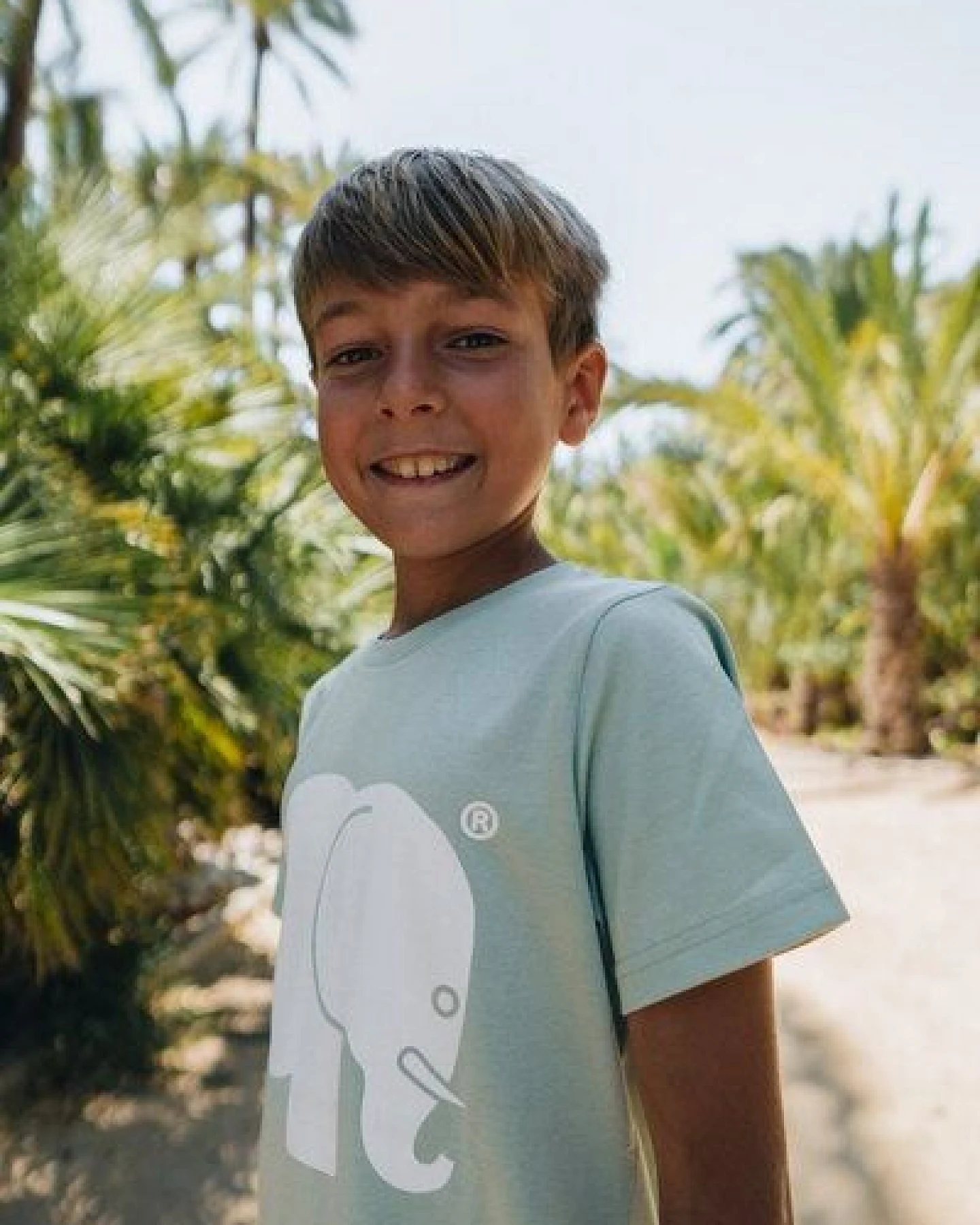 Trendsplant Kid's Organic Classic T-Shirt Mint Green – Ansicht 2