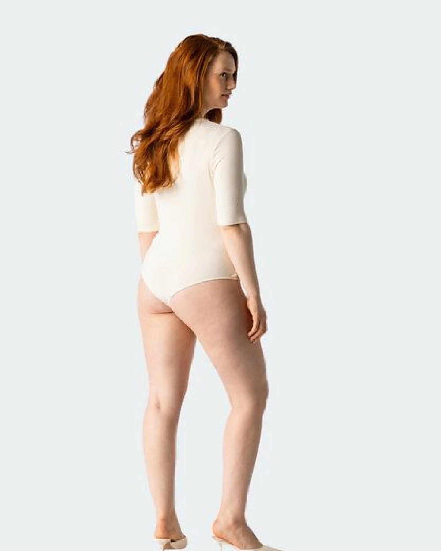 Les Lunes V-Ausschnitt Body Halbarm „Zoey“ – Ansicht 3