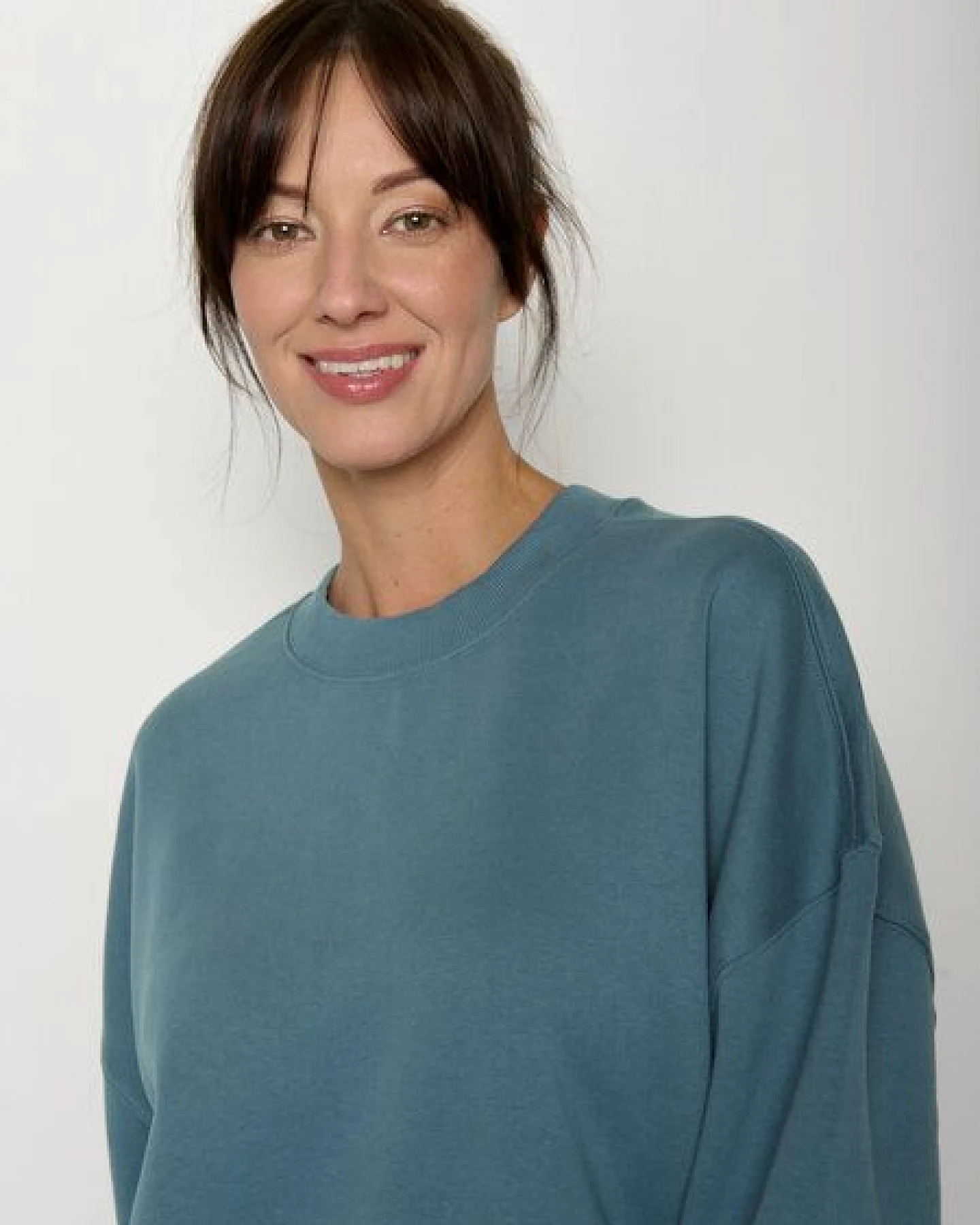 GREENBOMB Basic Core - Lässiges Sweatshirt aus Bio-Baumwolle / GOTS / Fair & Vegan – Ansicht 2