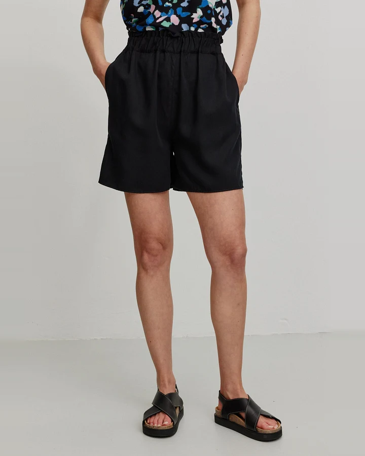 Shorts Pomelo