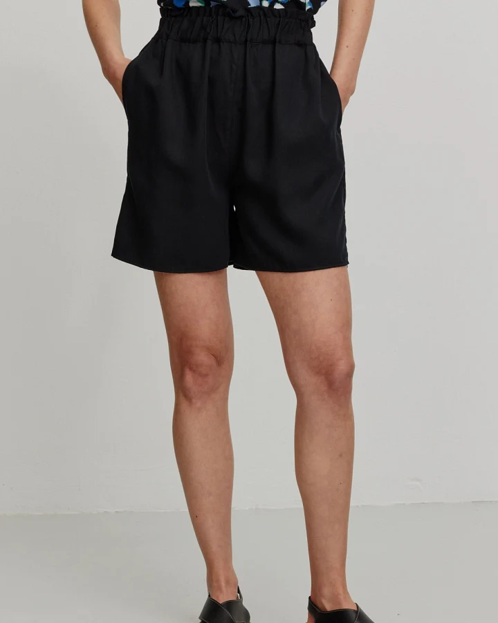 Shorts Pomelo