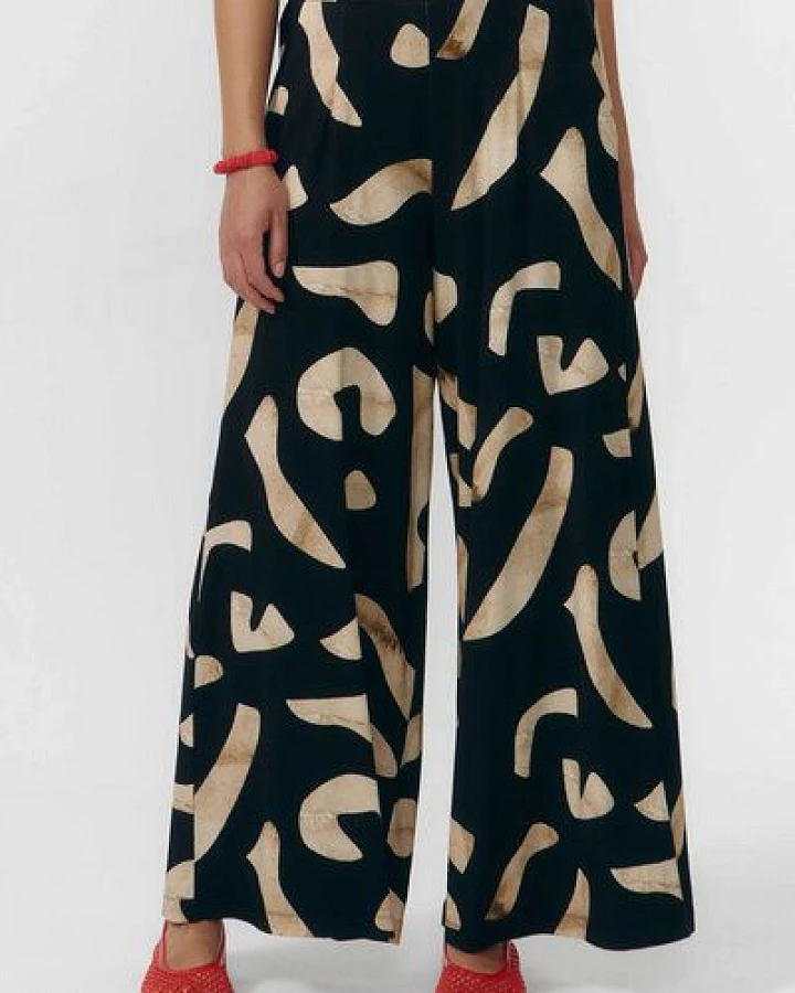 Suite13lab Damen-Weithose YALA im Stones-Print