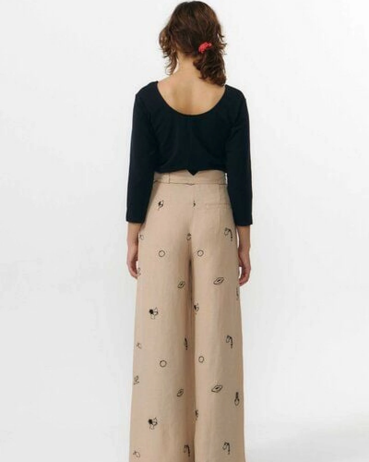 Suite13lab Damenhose RAMALA bestickt – Ansicht 4
