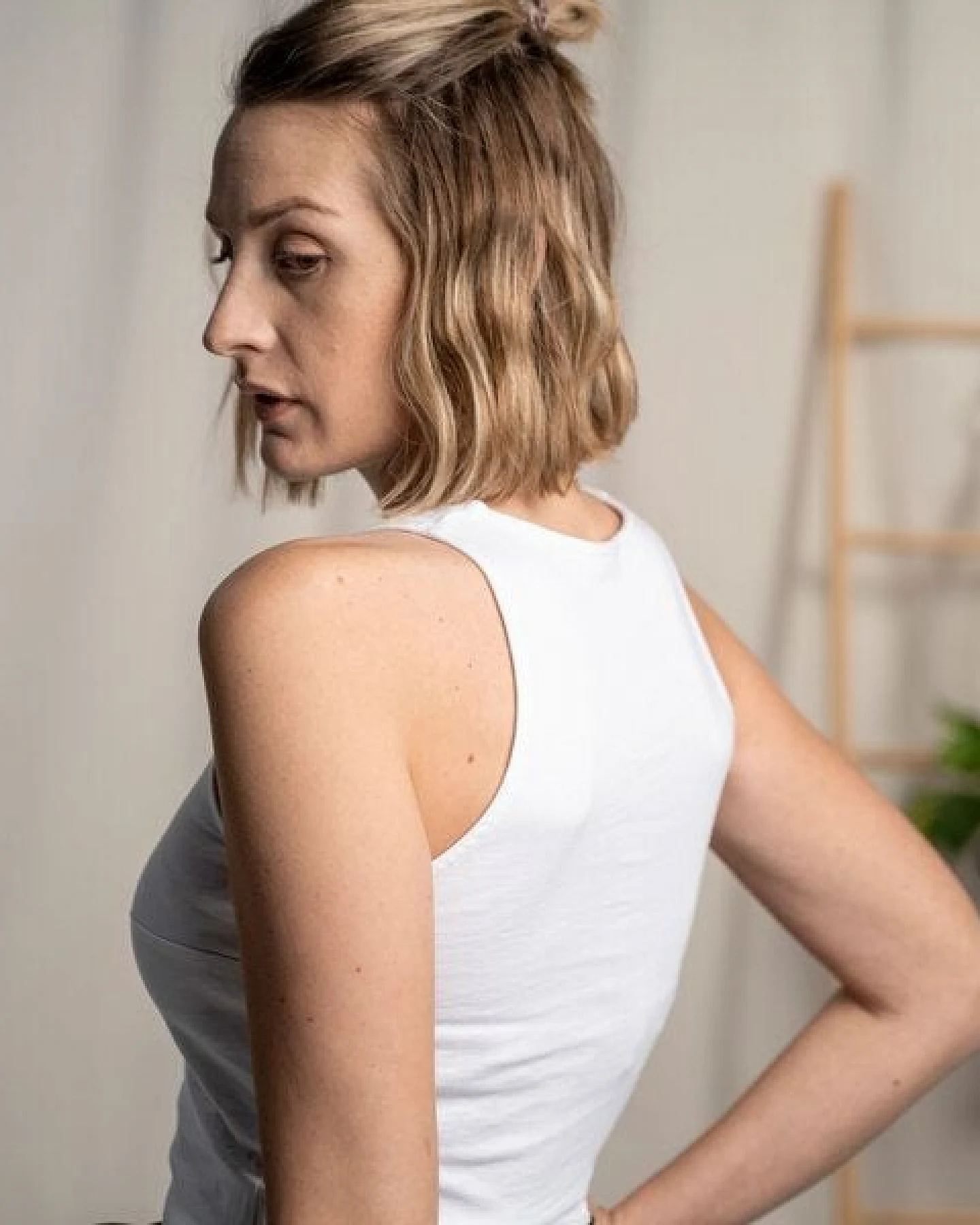 Vresh Clothing Viona - Crop Top aus Biobaumwolle – Ansicht 4
