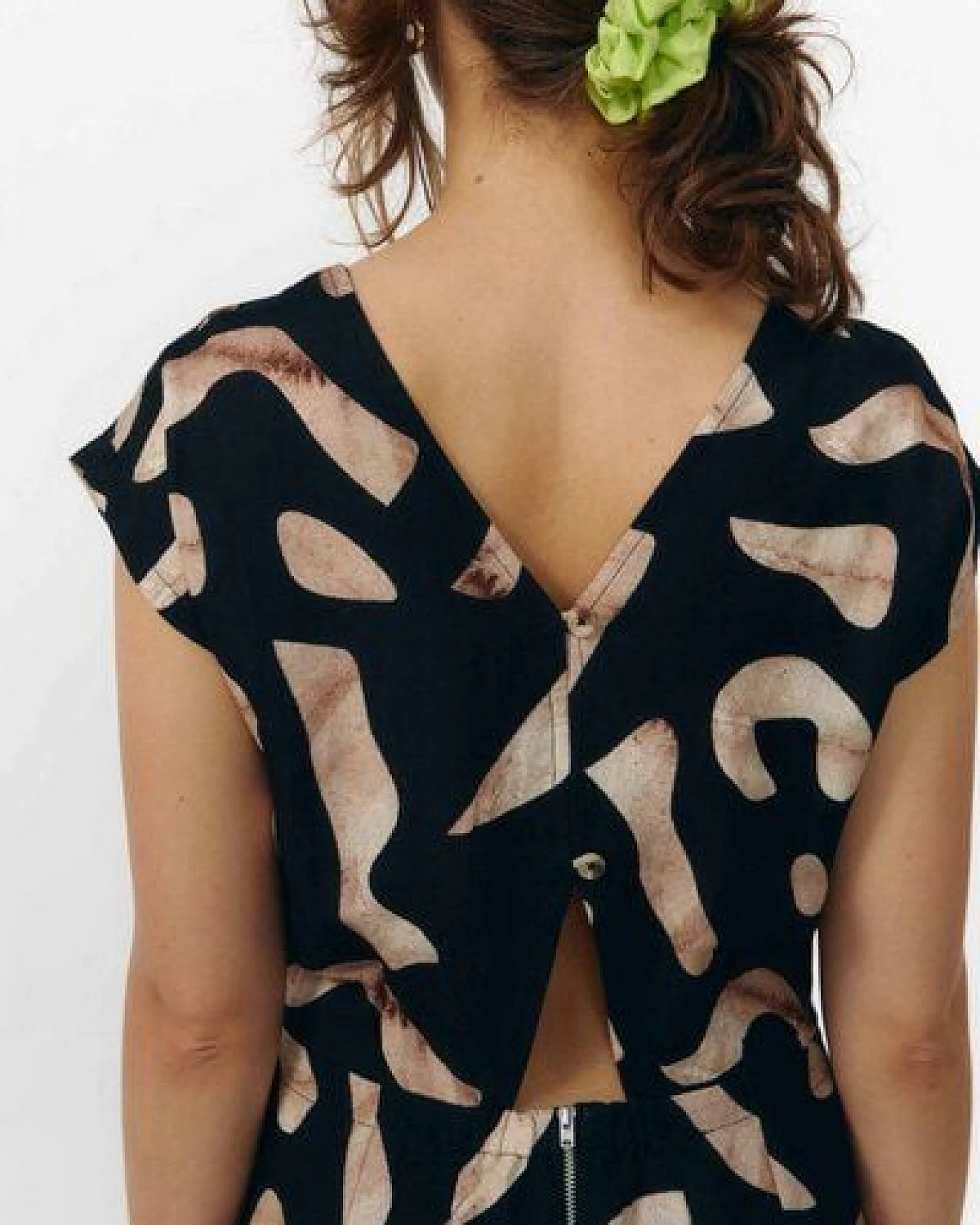 Suite13lab Damen-Midikleid TINTO im Stones-Print – Ansicht 4
