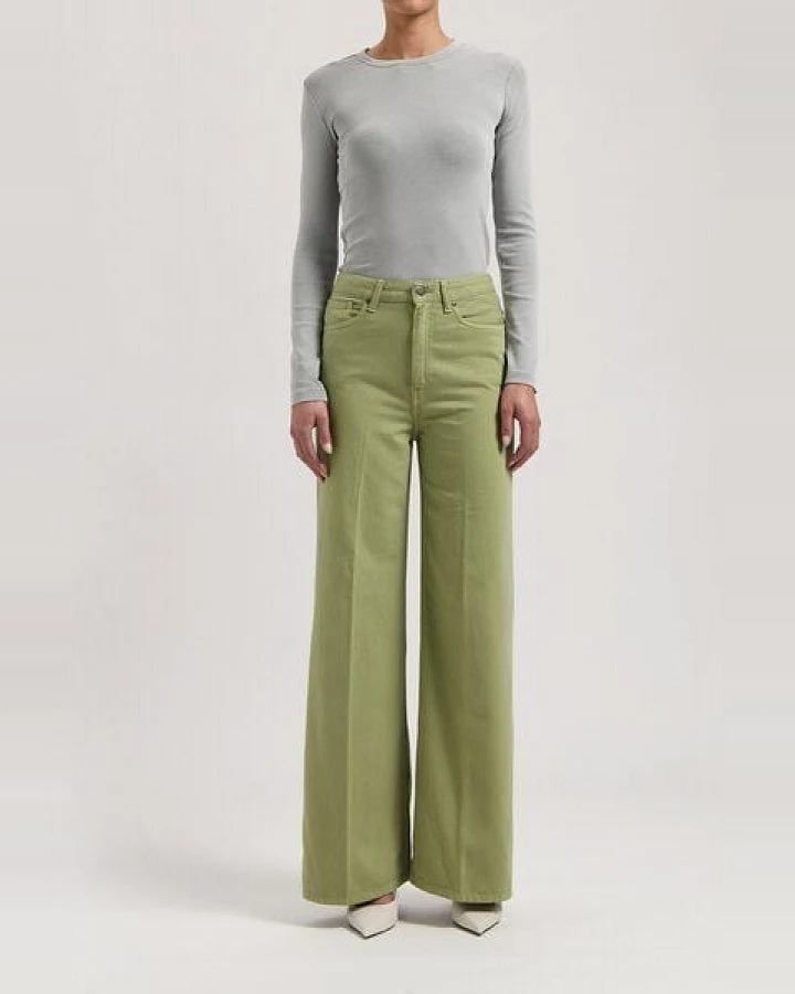 MUD Jeans Damen Jeans Loose Fit "Sara - Olive"