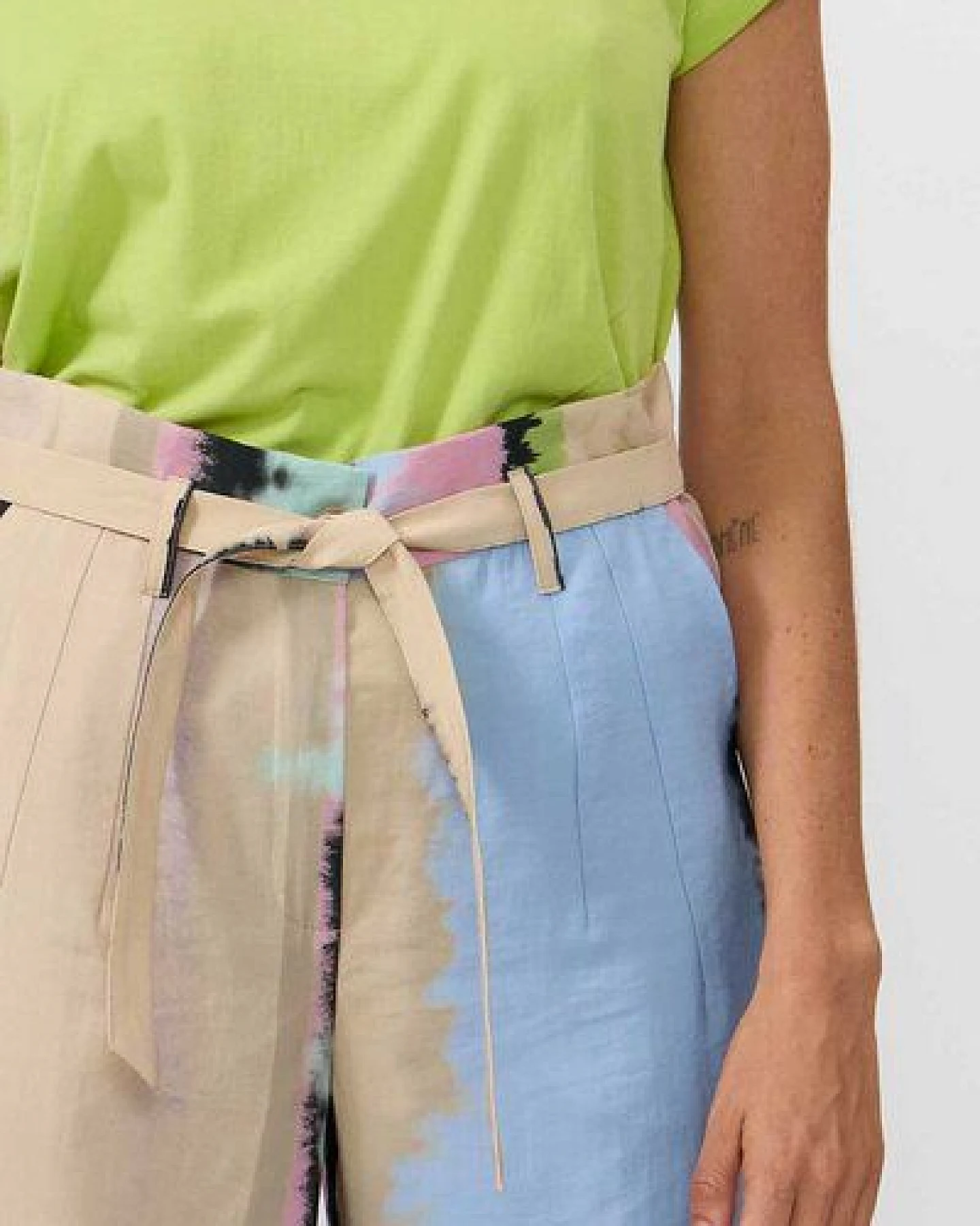 Suite13lab Damen-Straighthose EO im Ones-Print – Ansicht 2