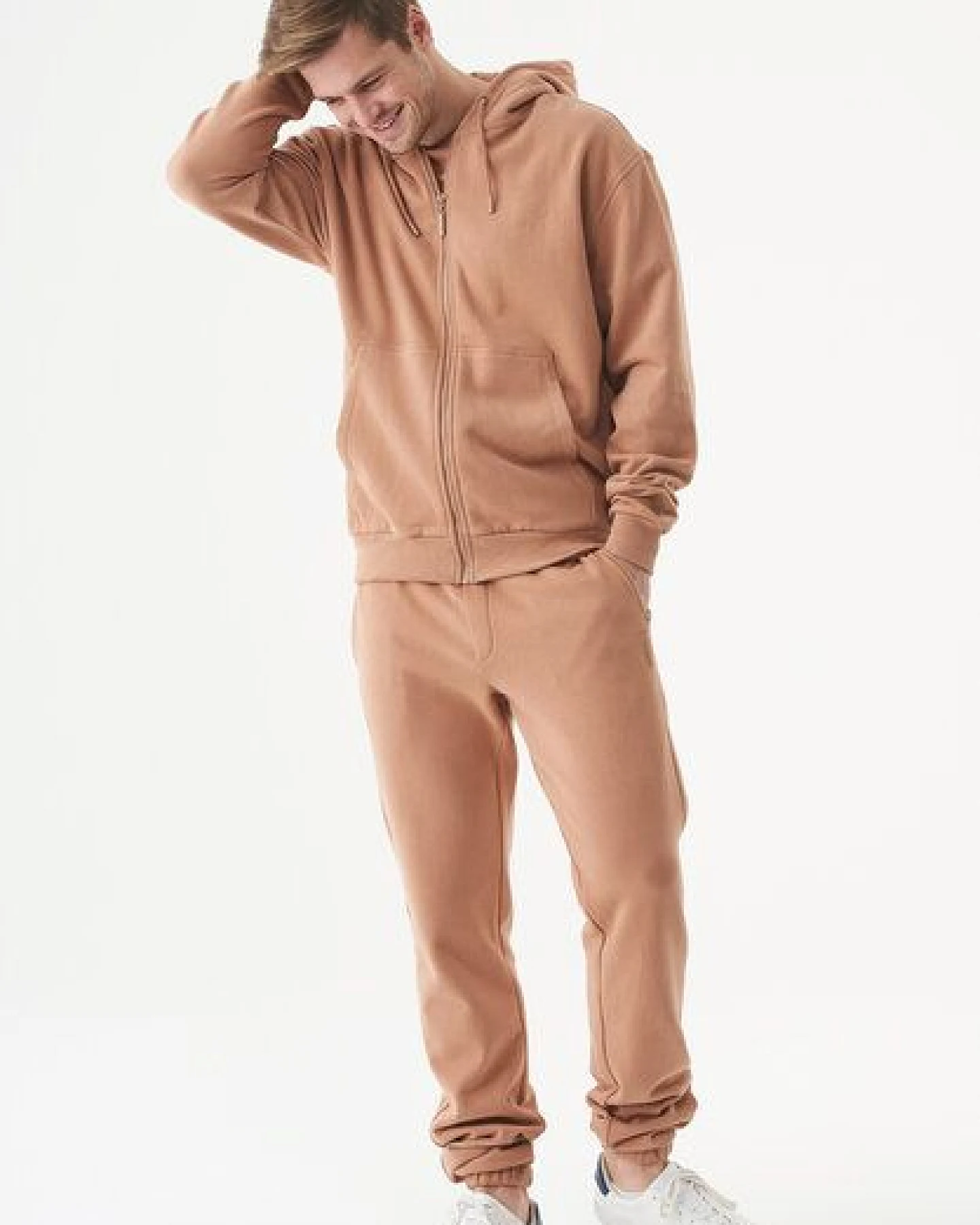 ORGANICATION ESSENTIALS-JUNDA-Unisex Soft Touch Sweatjacke aus Bio-Baumwolle – Ansicht 2