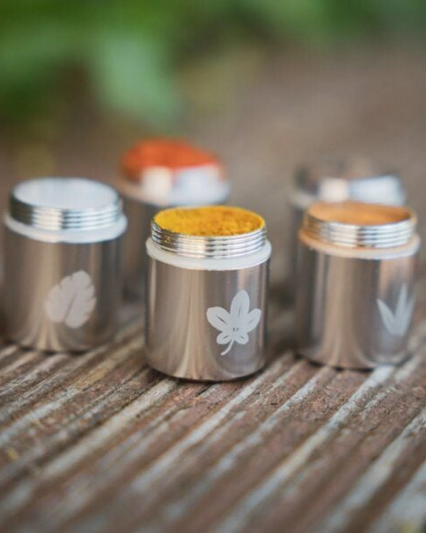pandoo Reisegewürz Set aus Aluminium mit Streuaufsatz – Ansicht 3