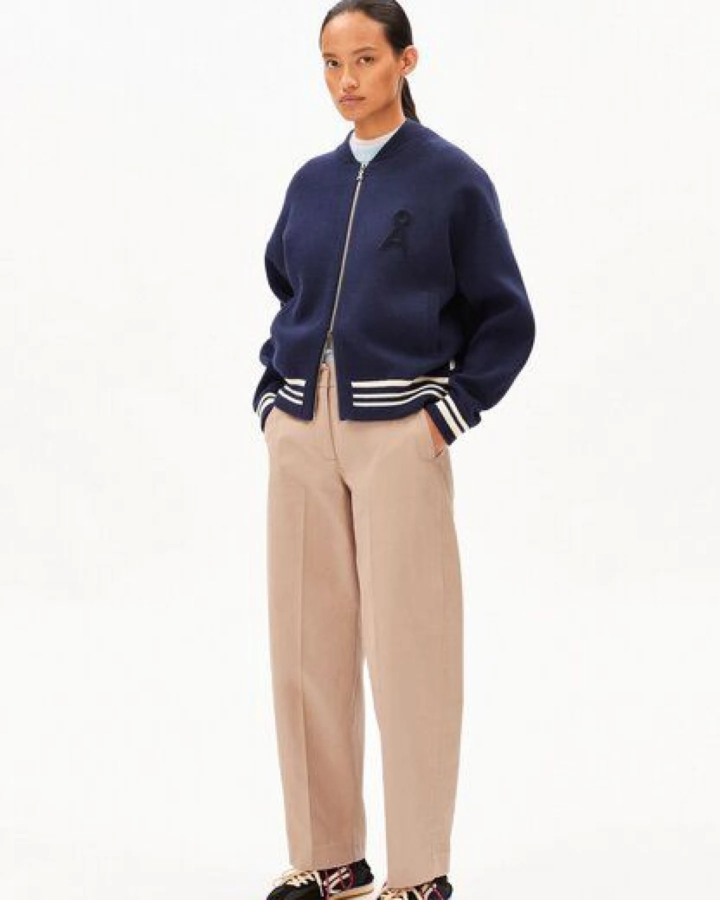 ARMEDANGELS BARREL TWILL Damen Webhose aus Bio-Baumwoll Mix – Ansicht 4