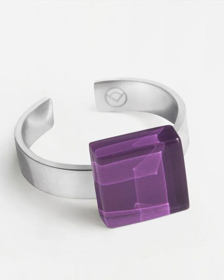 Amethystlila