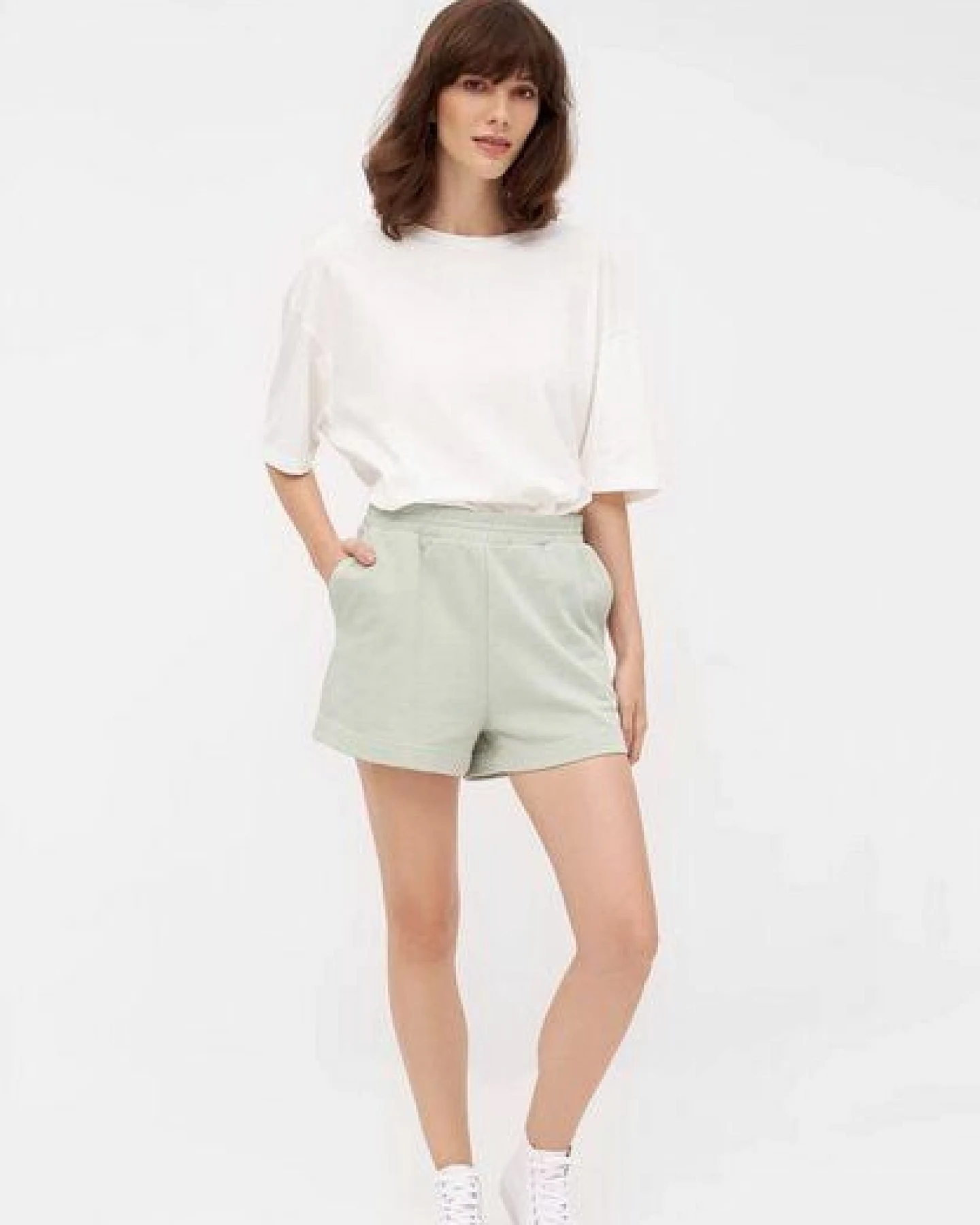 Givn Berlin "Milou" Shorts Baumwolle mit Gummibündchen & Taschen mint/sage – Ansicht 3