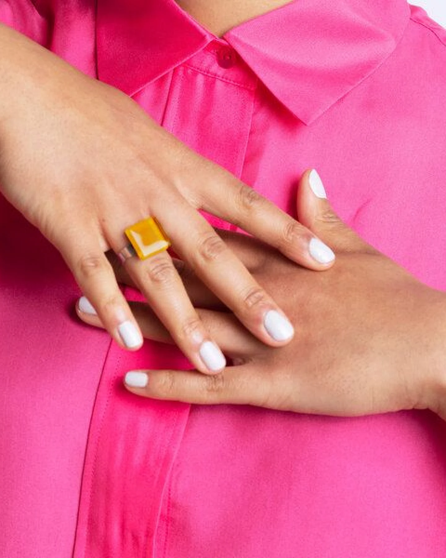 ALEXASCHA Minimalistischer Ring aus Glas, klein – Ansicht 2