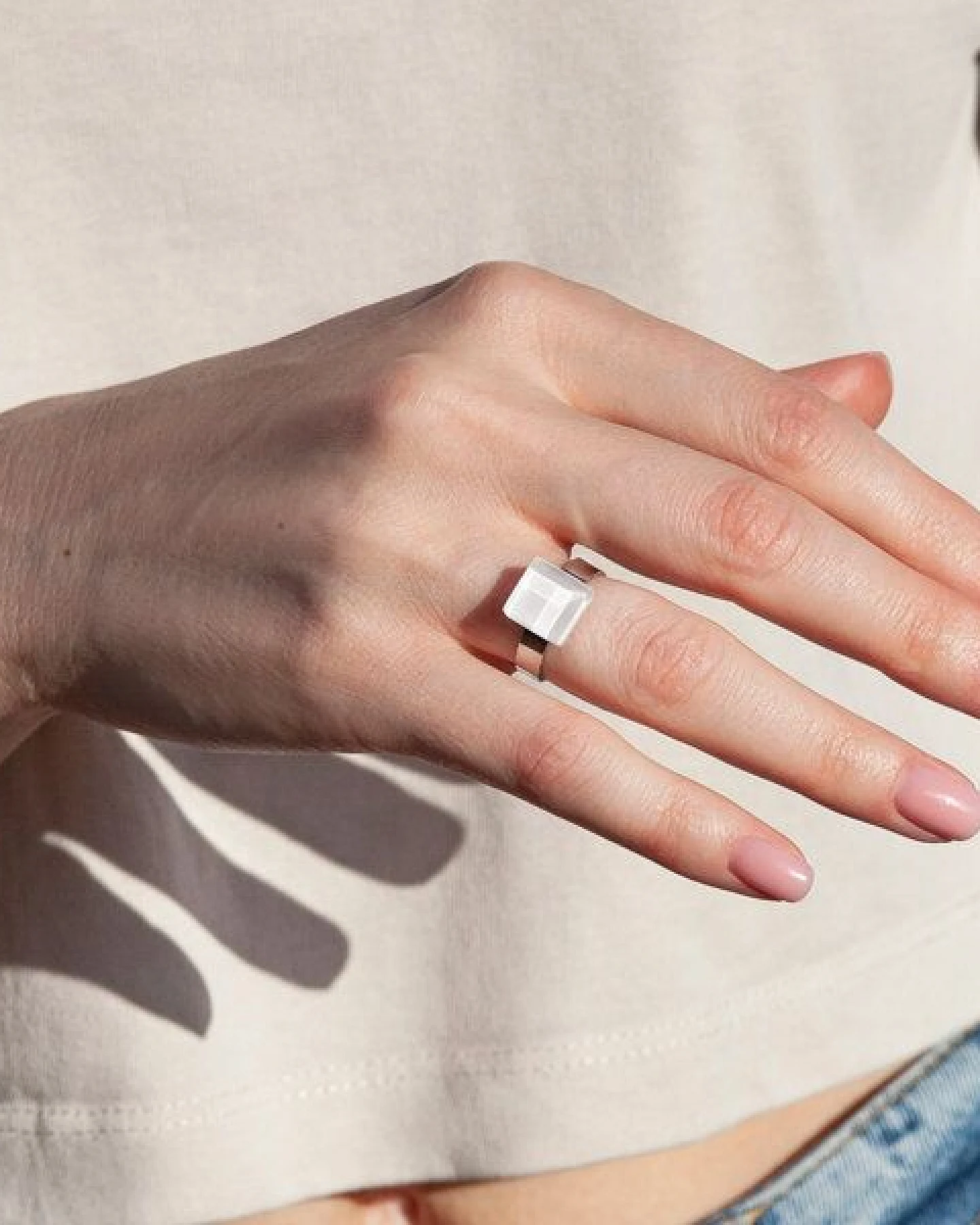 ALEXASCHA Geometrischer Ring aus Glas, mini – Ansicht 2