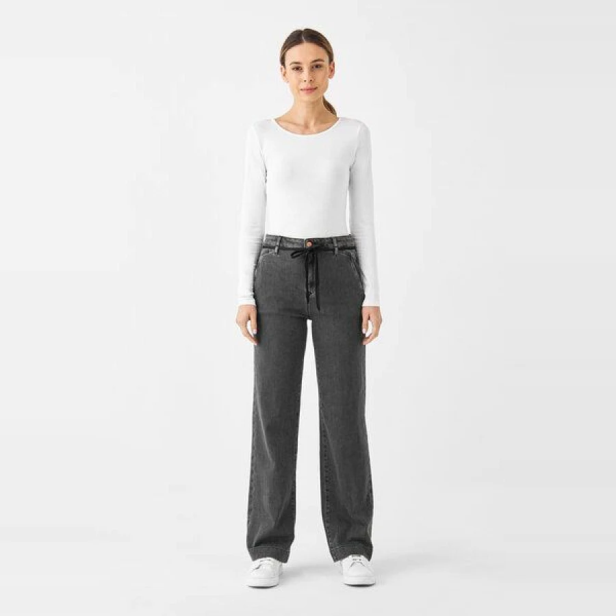Medium Grey
