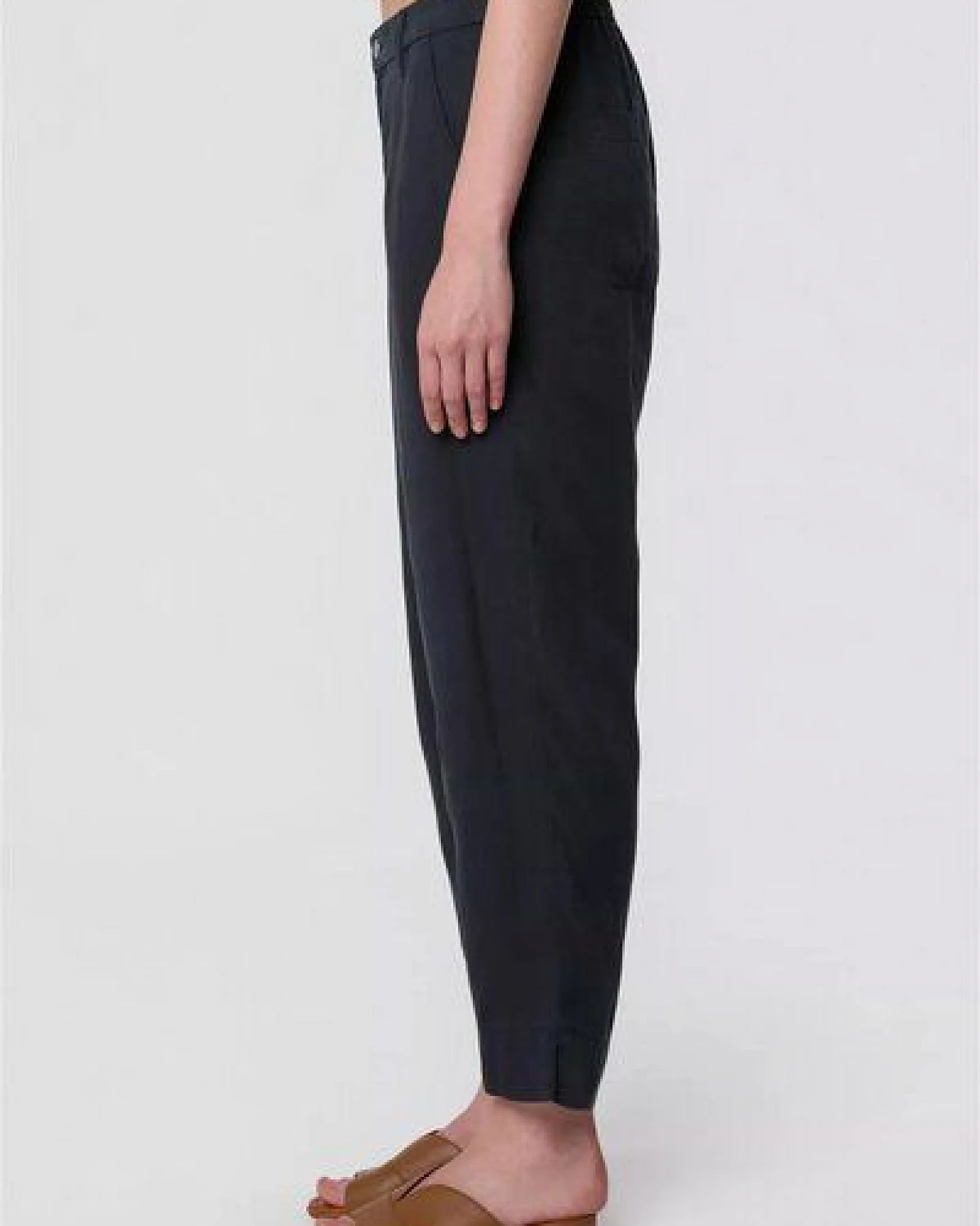 DAWN Tapered Fit Tencelhose Jogger Modell: Sunshine – Ansicht 2