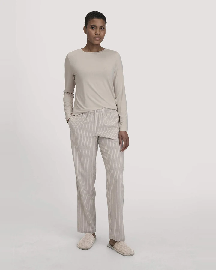 hessnatur Damen Flanell Schlafhose aus Bio-Baumwolle - beige - Größe 34