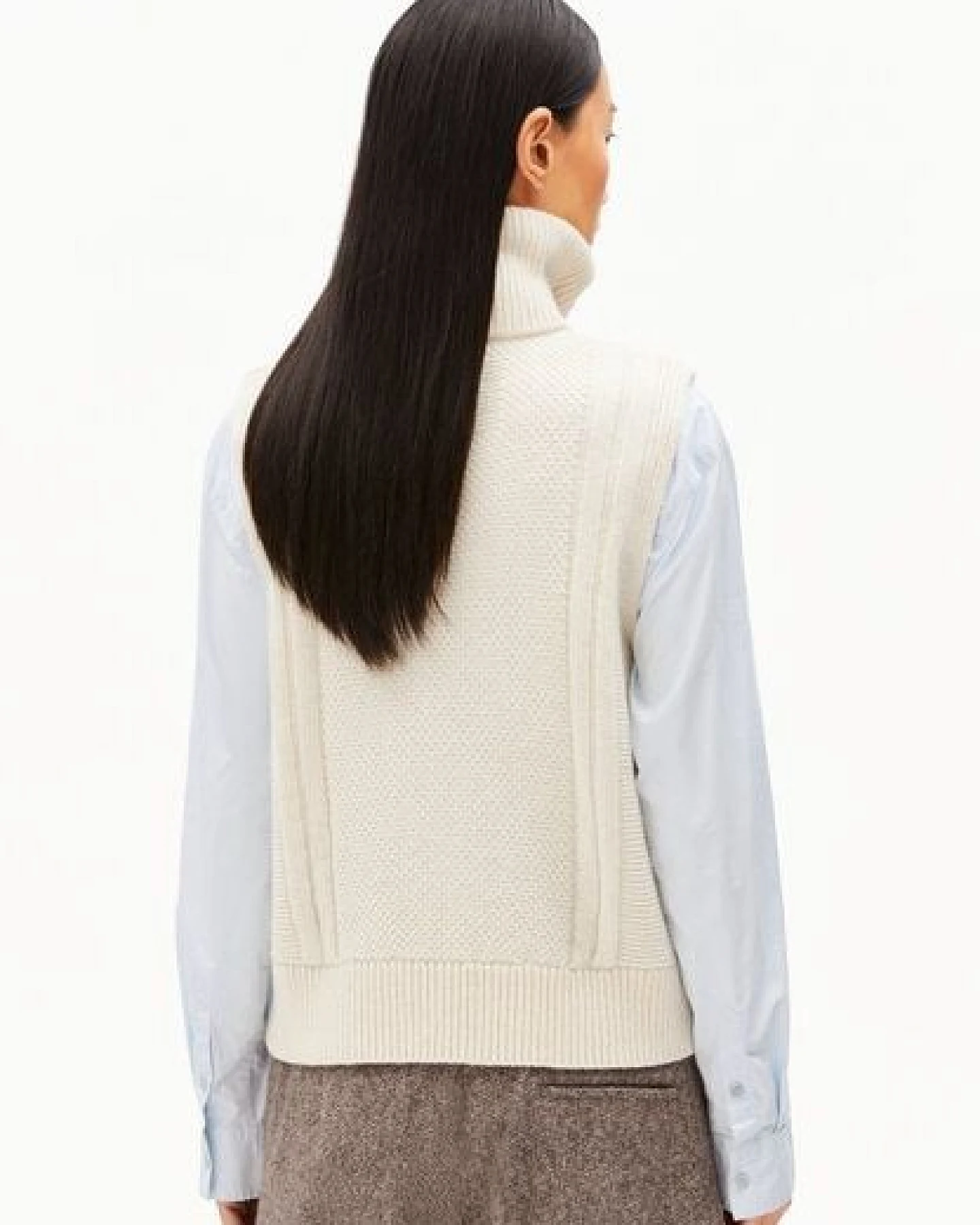 ARMEDANGELS OLAIAAS CABLE Damen Stricktop Relaxed Fit aus Bio-Woll Mix – Ansicht 2