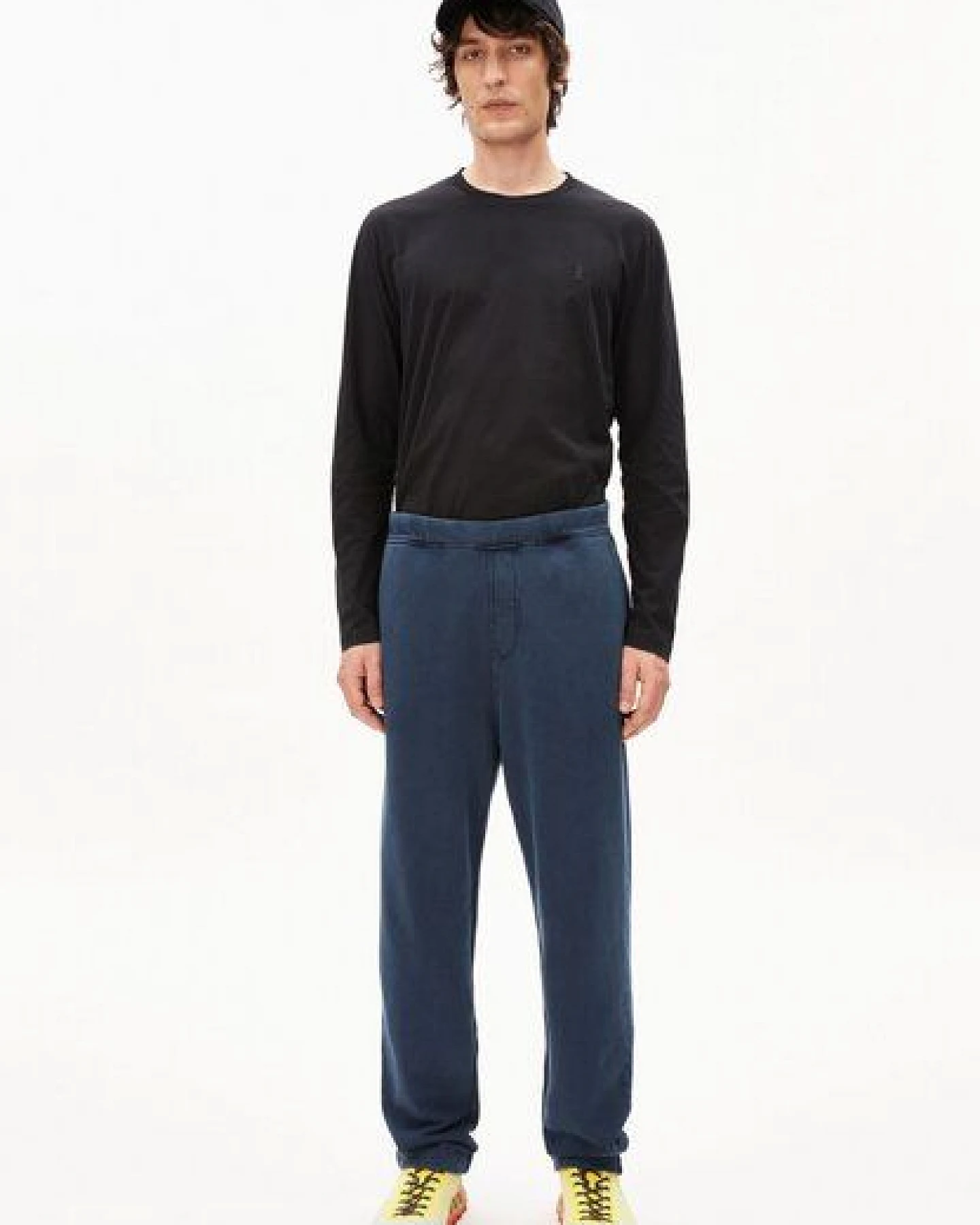 ARMEDANGELS ICONIC Å GMT DYE Herren Sweathose aus Bio-Baumwolle – Ansicht 4