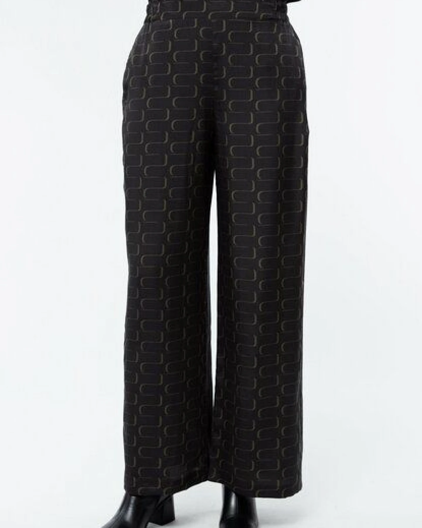 Givn Berlin Hose GBMARLA relaxed aus TENCEL mit Peach-Effekt – Ansicht 3