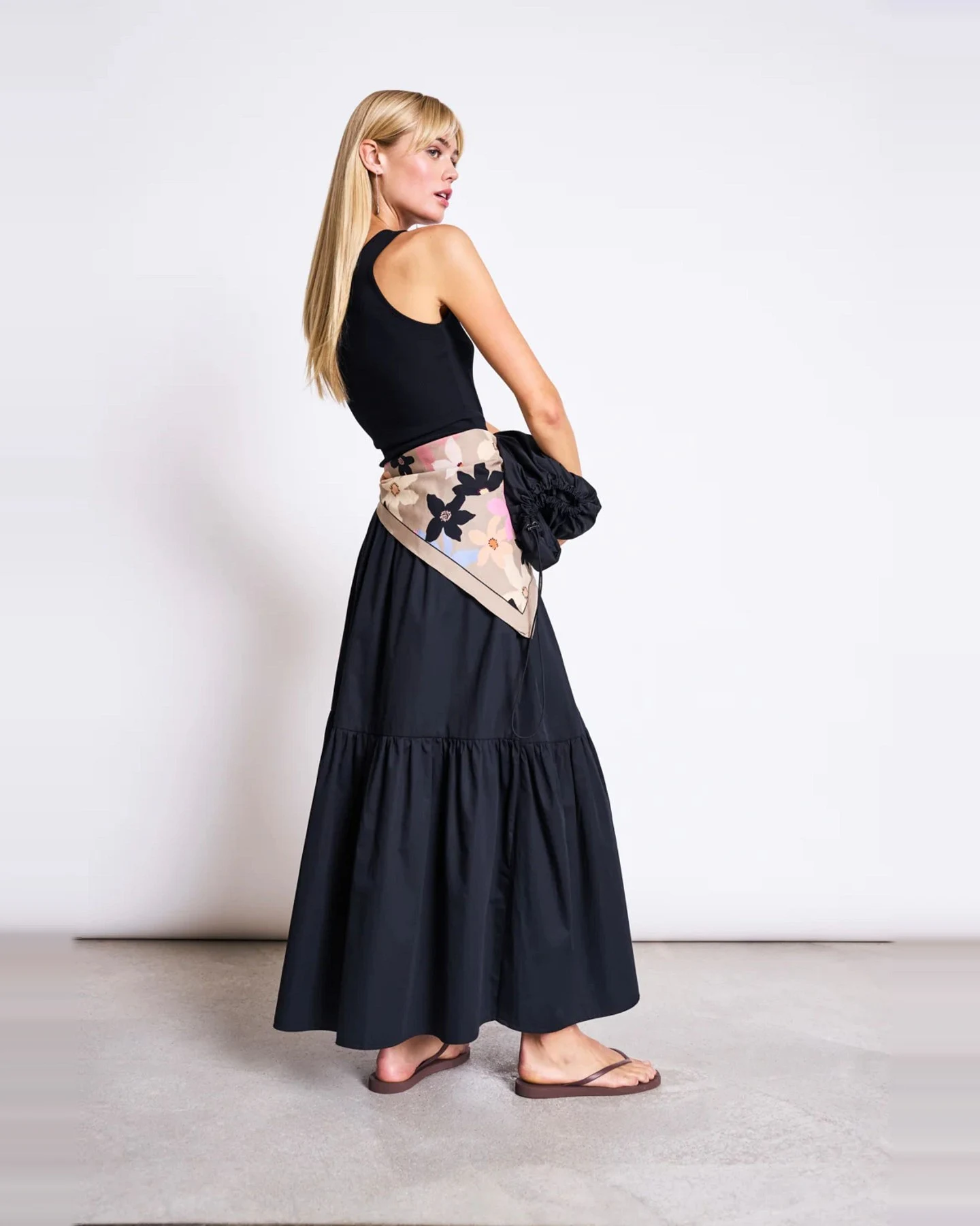 Top Tigris One Shoulder Schwarz – Ansicht 3