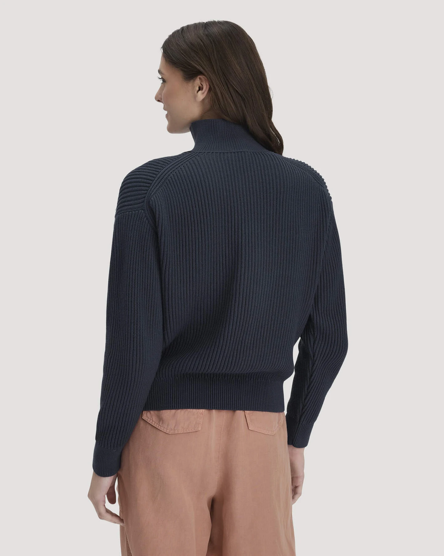 hessnatur Damen Strick Troyer Relaxed aus Bio-Baumwolle - blau - Größe XL – Ansicht 3