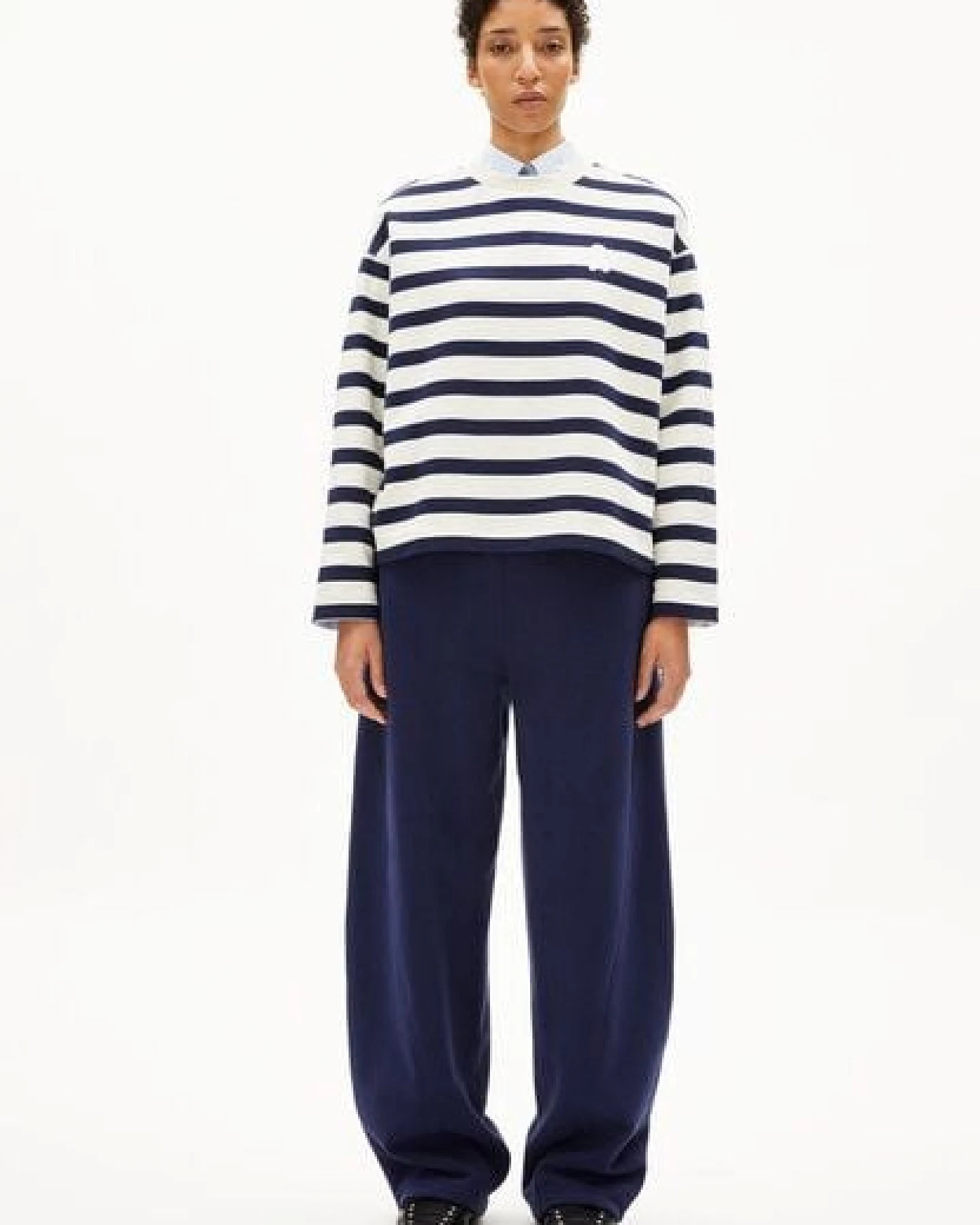 ARMEDANGELS ICONIC Å FRANKAA BOLD Damen Sweatshirt aus Bio-Baumwolle – Ansicht 4