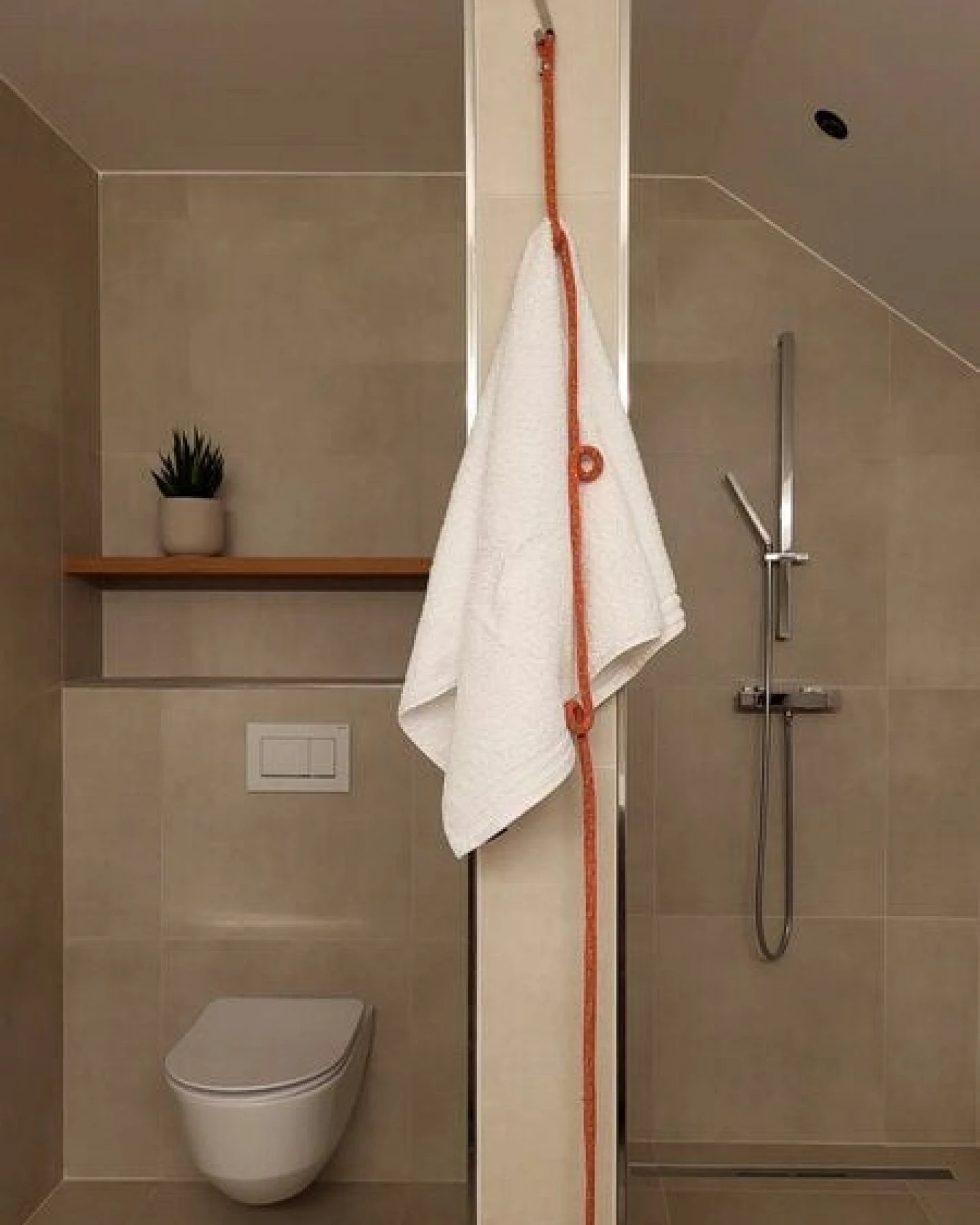 soulseil Garderobe, Tür – Ansicht 3