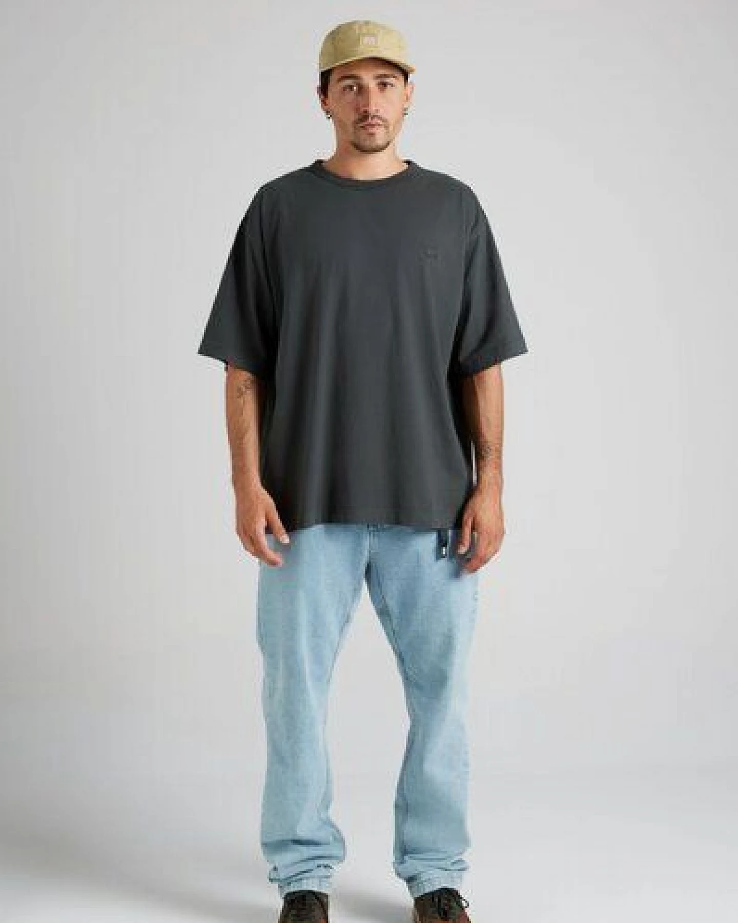 Trendsplant Essential Garment Heavyweight Oversized T-Shirt Pirate Black – Ansicht 4