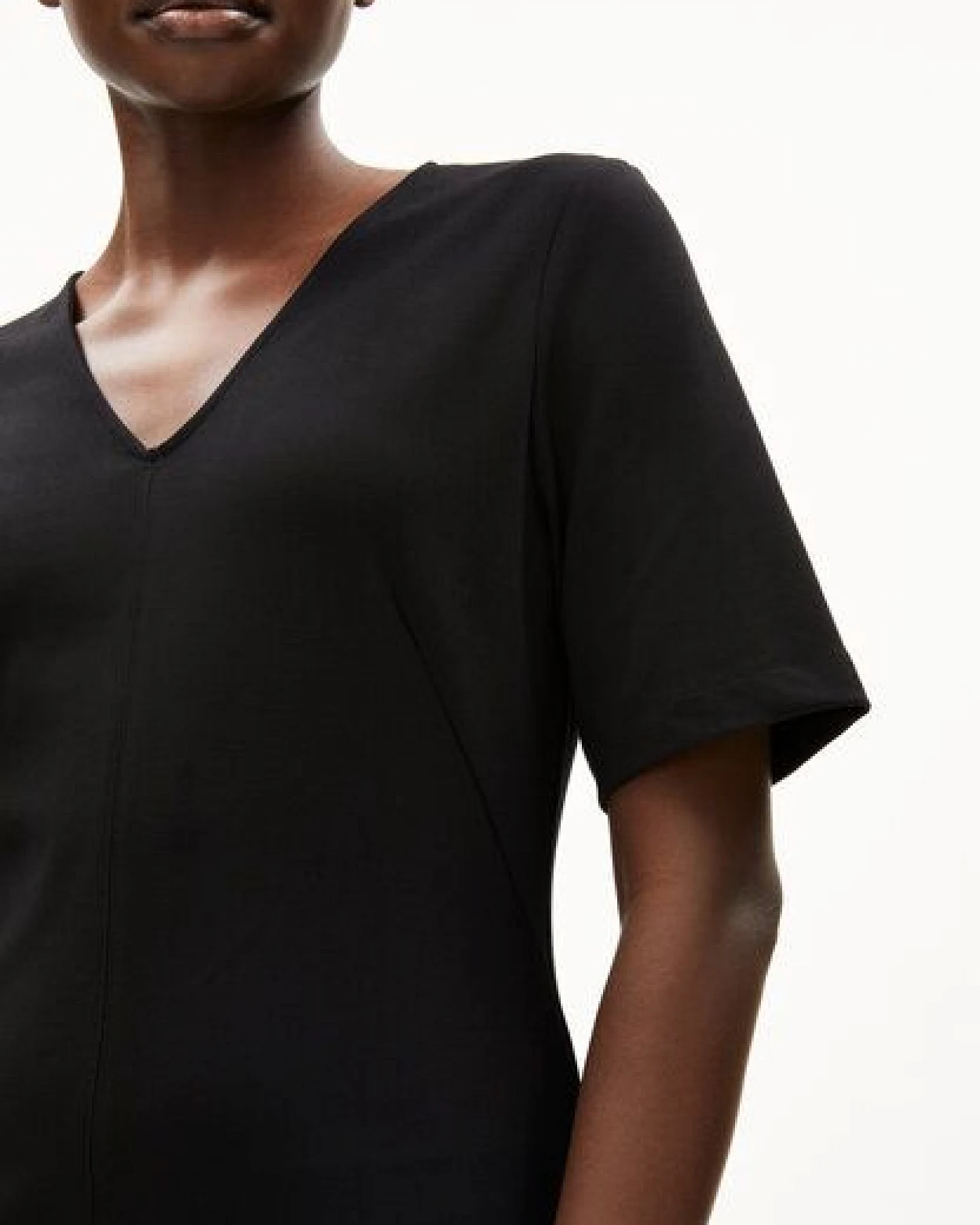 ARMEDANGELS LESJAA Damen Jerseykleid aus LENZING ECOVERO Viskose Mix – Ansicht 3
