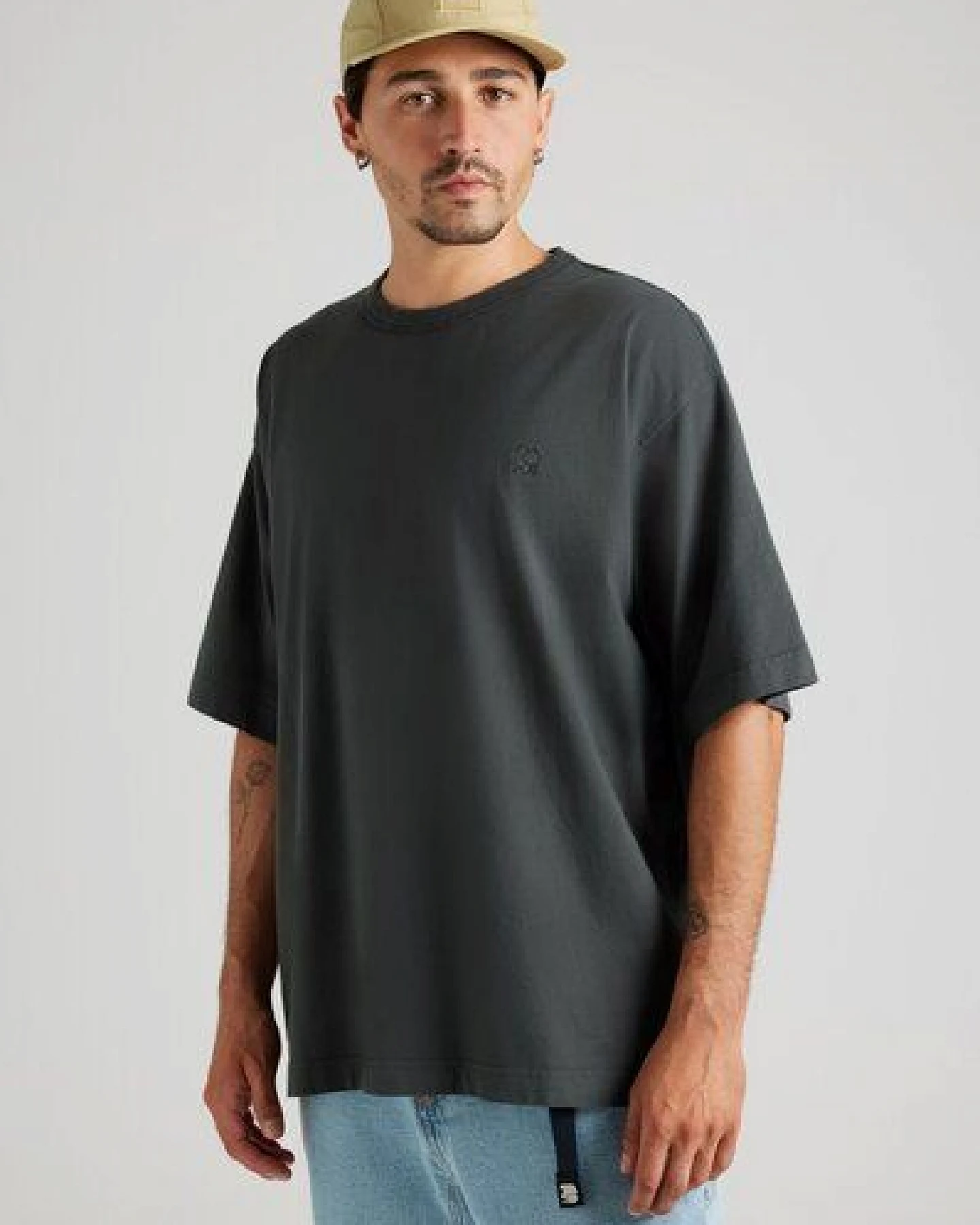 Trendsplant Essential Garment Heavyweight Oversized T-Shirt Pirate Black – Ansicht 2