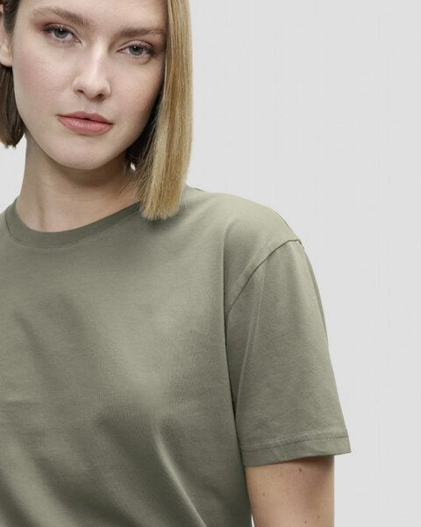 SANVT Das Unisex T-Shirt - Salbeigrün – Ansicht 3