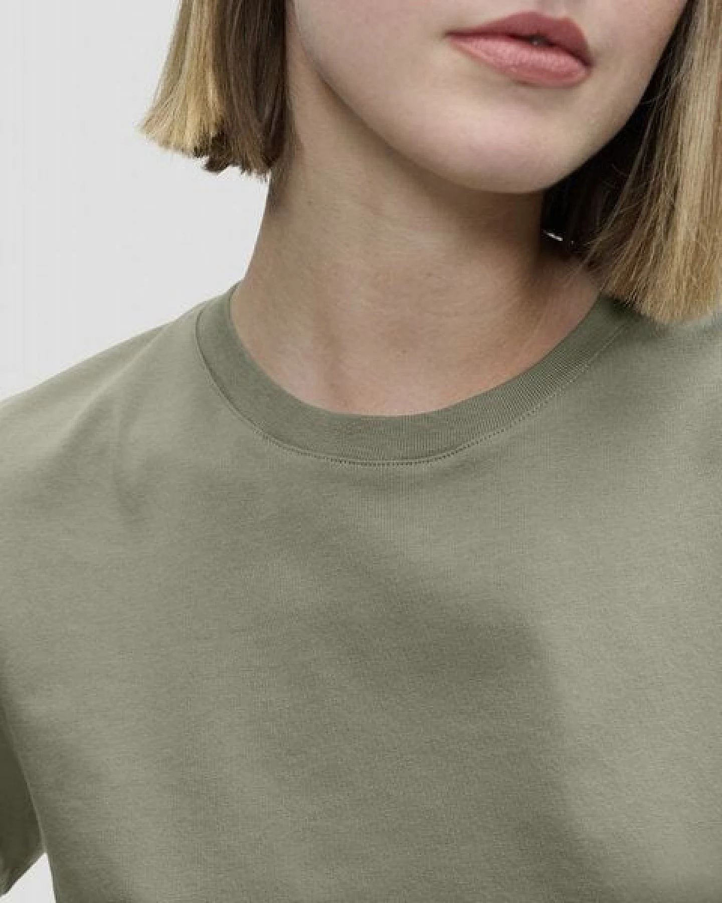 SANVT Das Unisex T-Shirt - Salbeigrün – Ansicht 4