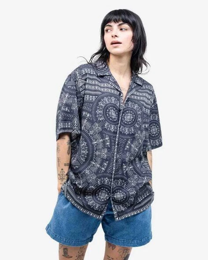 Olow Hawaii Hemd mit Allover Print aus Lyocell
