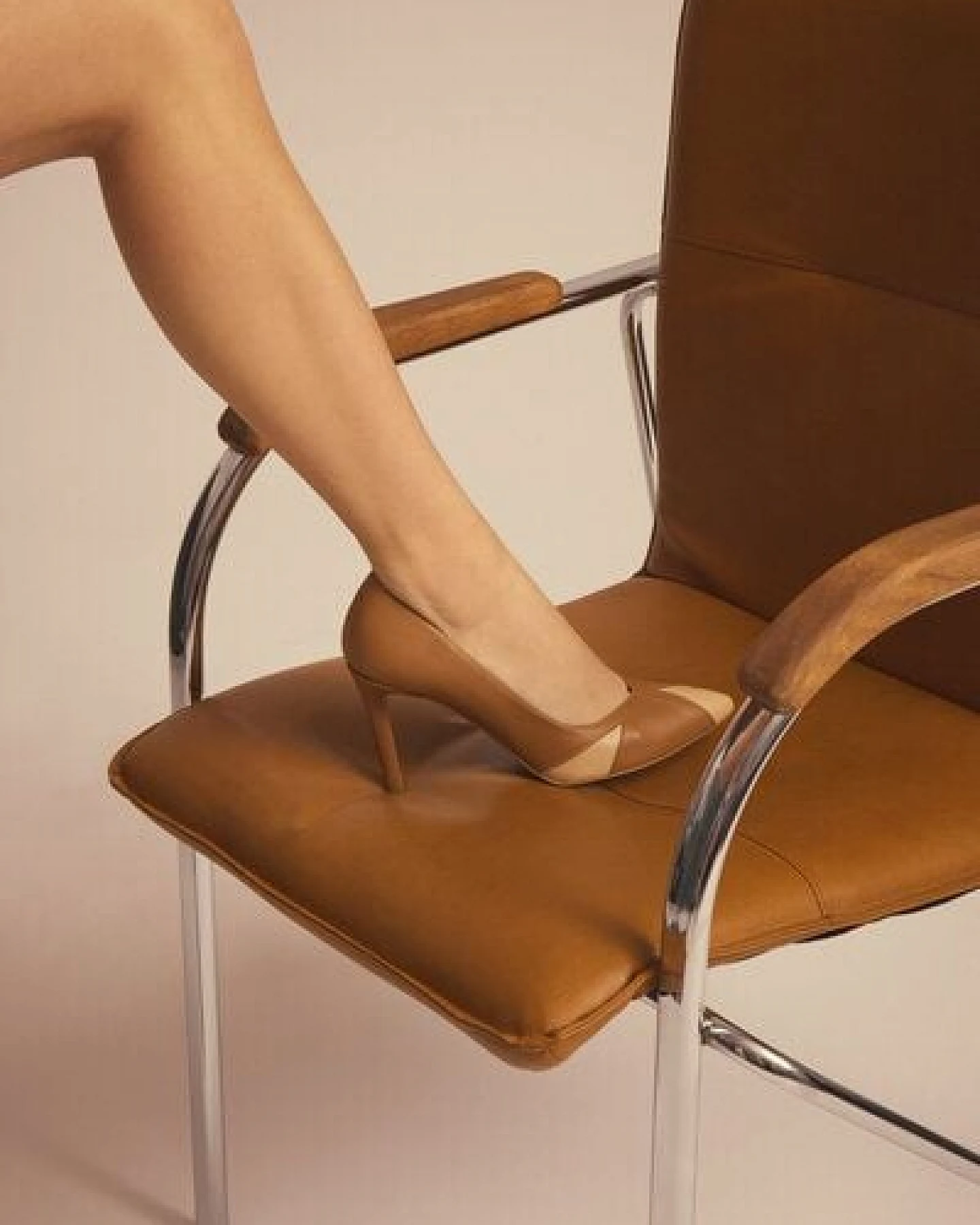 AGAZI IVO caramel & almond – vegan heels made from mushroom leather – Ansicht 3