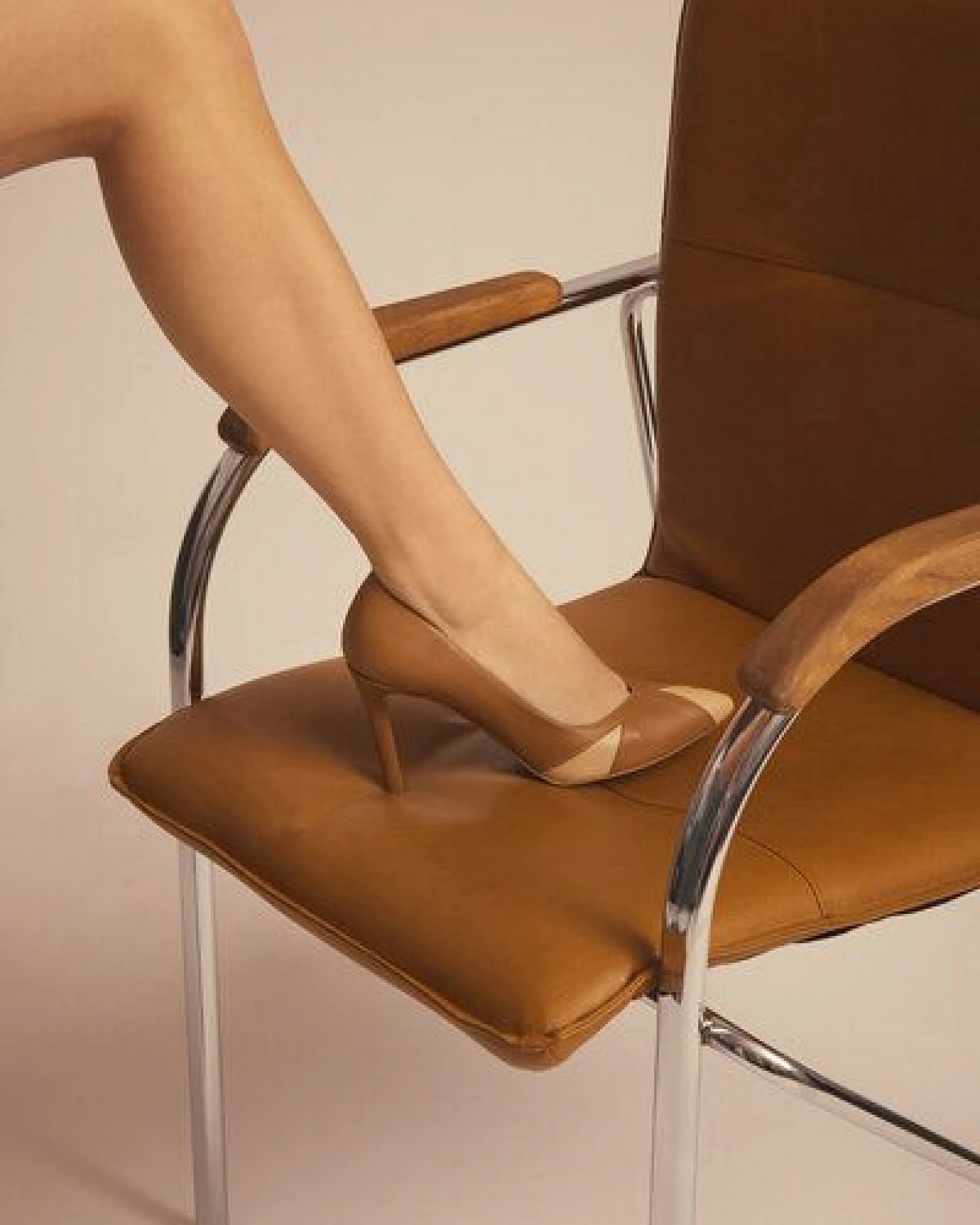 AGAZI IVO caramel & almond – vegan heels made from mushroom leather – Ansicht 3