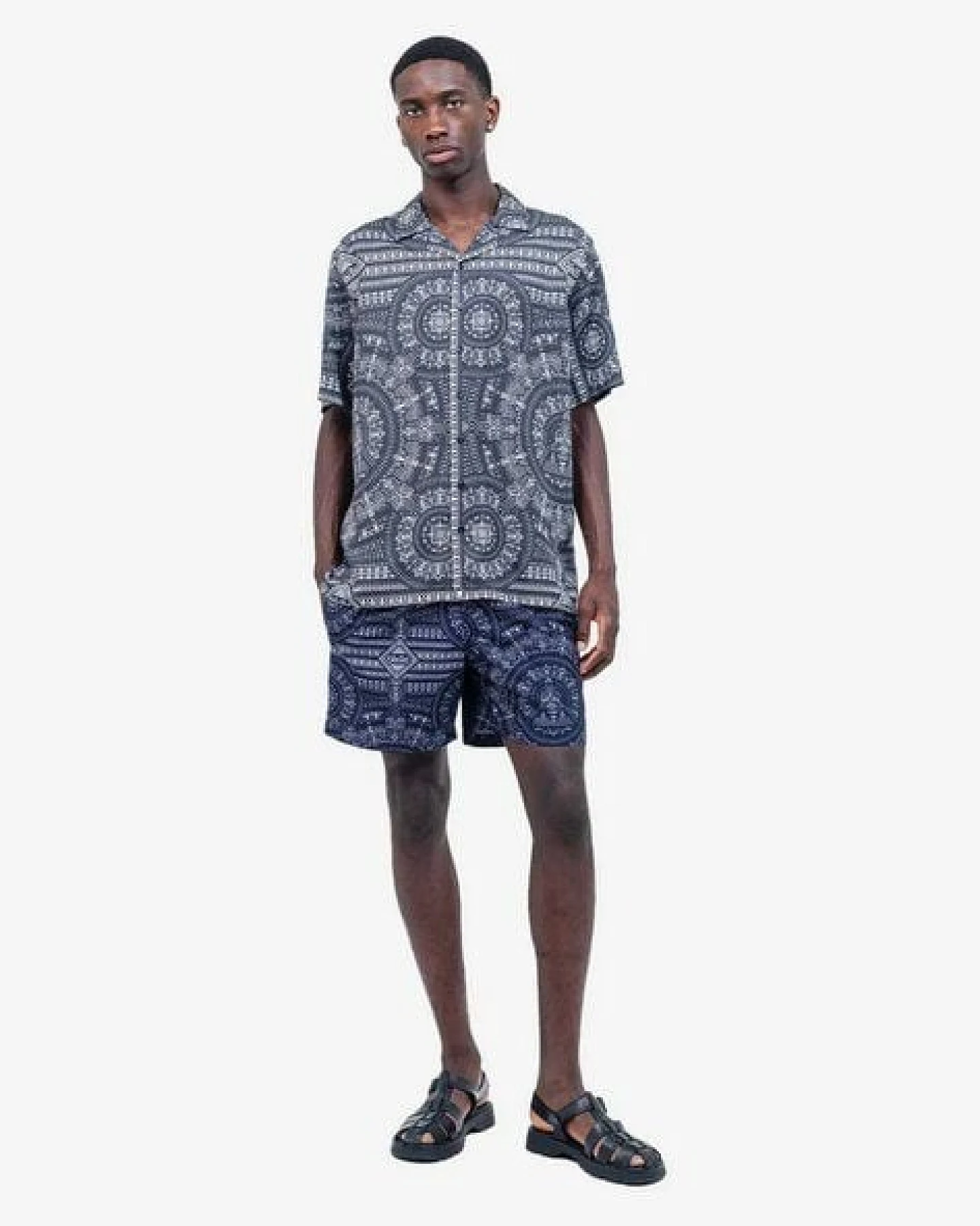 Olow Hawaii Hemd mit Allover Print aus Lyocell – Ansicht 4