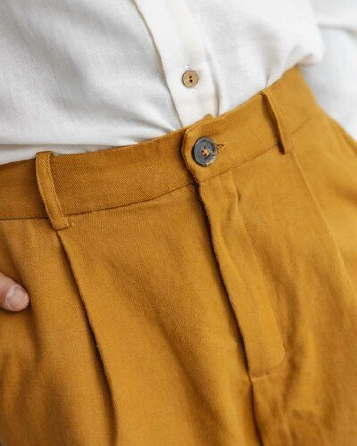 Jyoti - Fair Works Bio-Baumwoll Shorts Neem – Ansicht 3