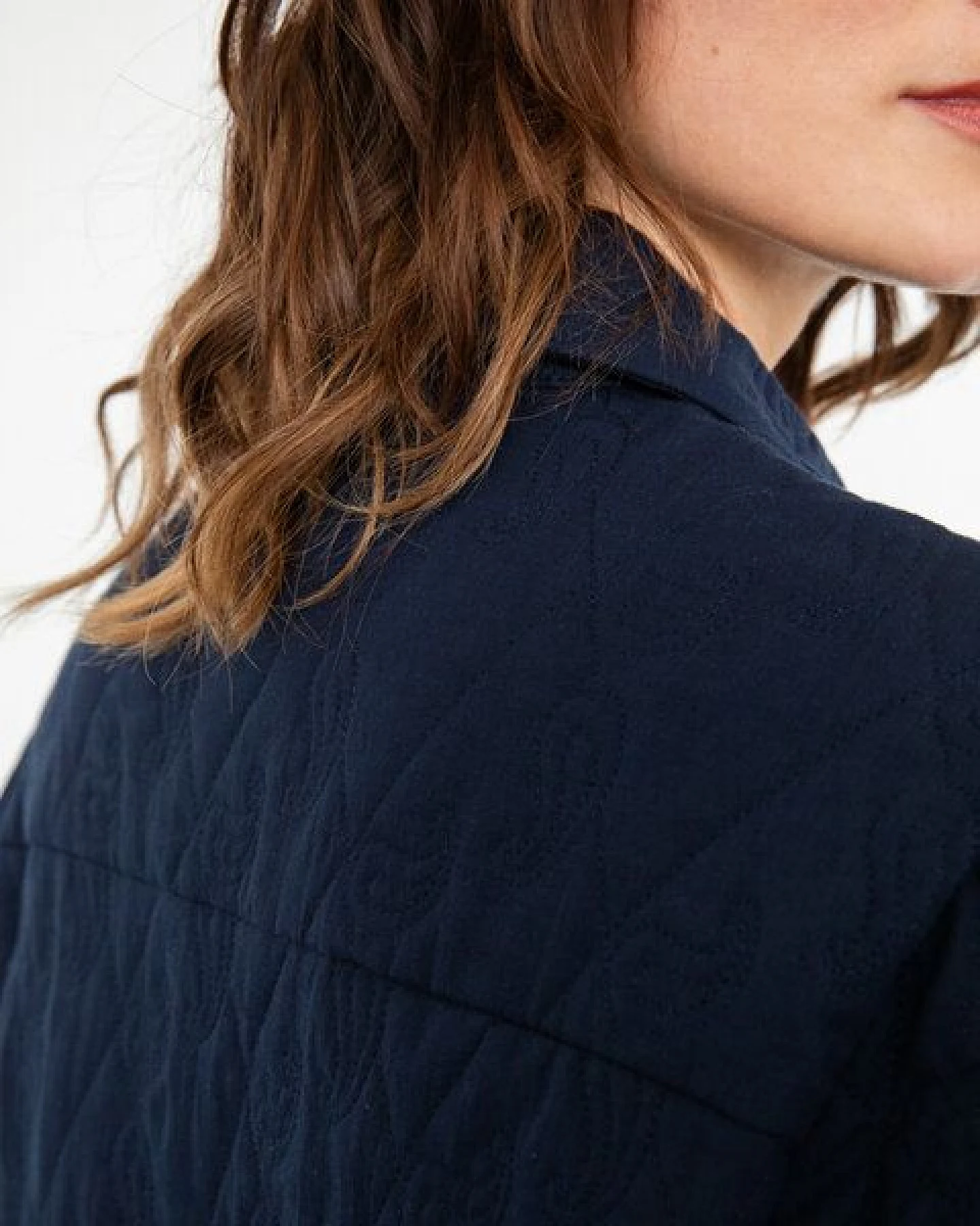 Rotholz Leichte Steppjacke Bio Baumwolle -Dunkelblau – Ansicht 3