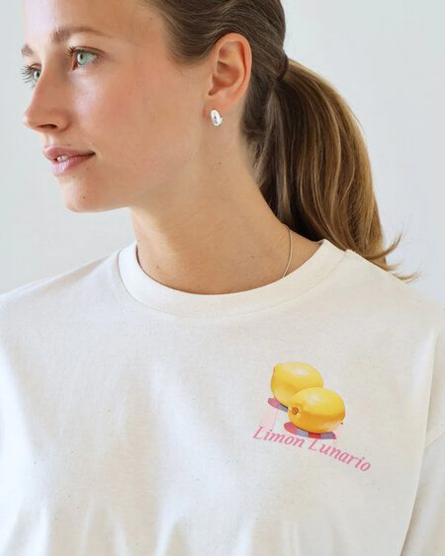 Kultgut Artdesign - Shirt 100% Biobaumwolle - Boxiform- /Limon Lunario – Ansicht 2