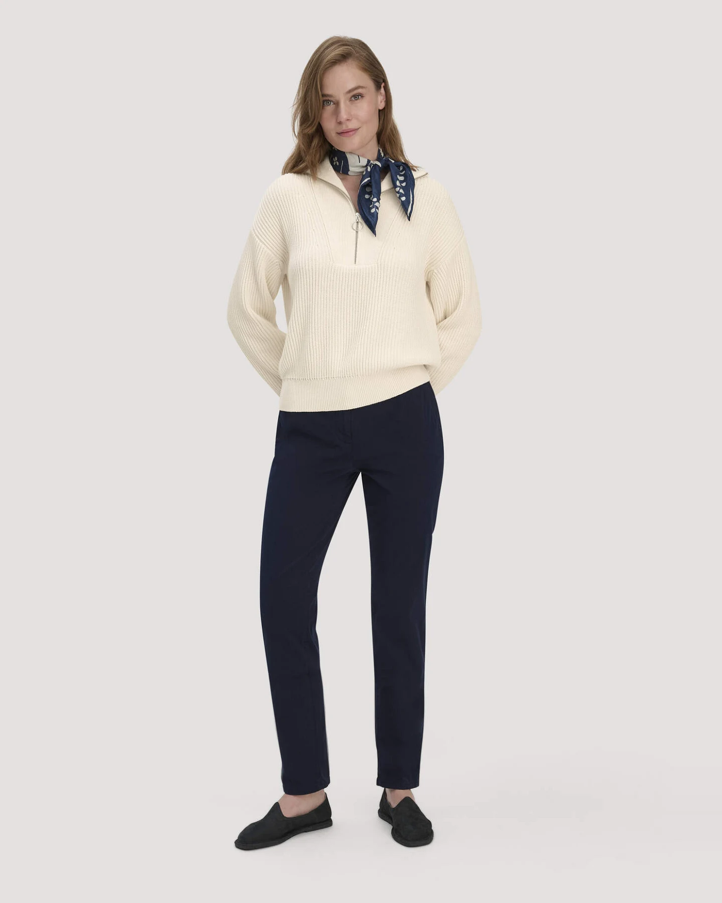 hessnatur Damen Strick Troyer Relaxed aus Bio-Baumwolle - beige - Größe XXL – Ansicht 2