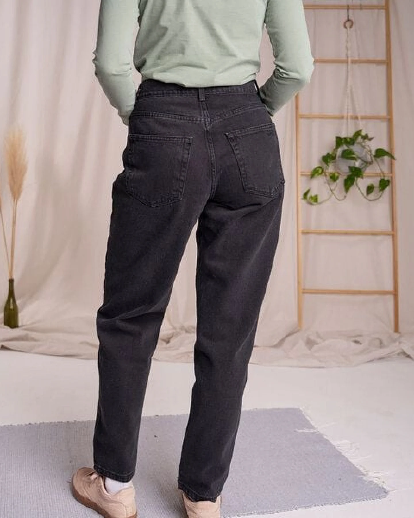Vresh Clothing Stevanie - Boyfriend Jeans aus Biobaumwolle – Ansicht 4