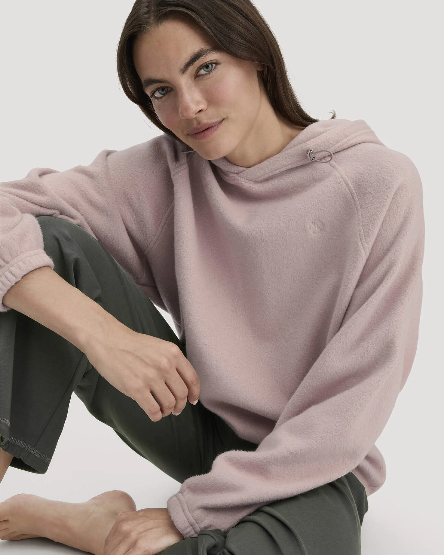 hessnatur Loungewear Softfleece Hoodie Oversize ACTIVE COMFORT aus Bio-Baumwolle - lila - Größe XS – Ansicht 4