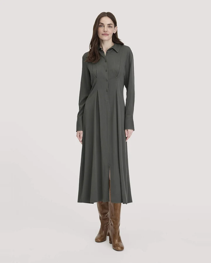 hessnatur Damen Kleid Midi Regular aus LENZING™ ECOVERO™ Viskose - grün - Größe 38
