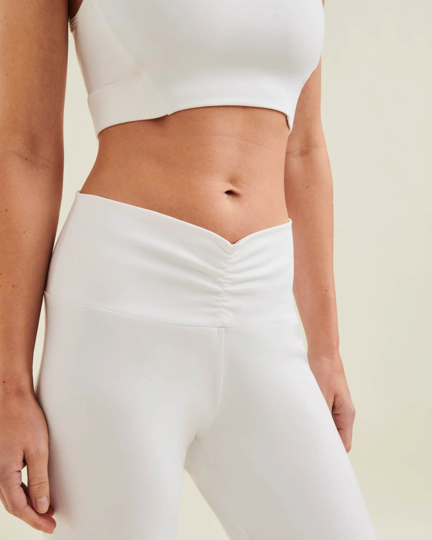 Wellicious Best Yoga Pants - Diamond White – Ansicht 3