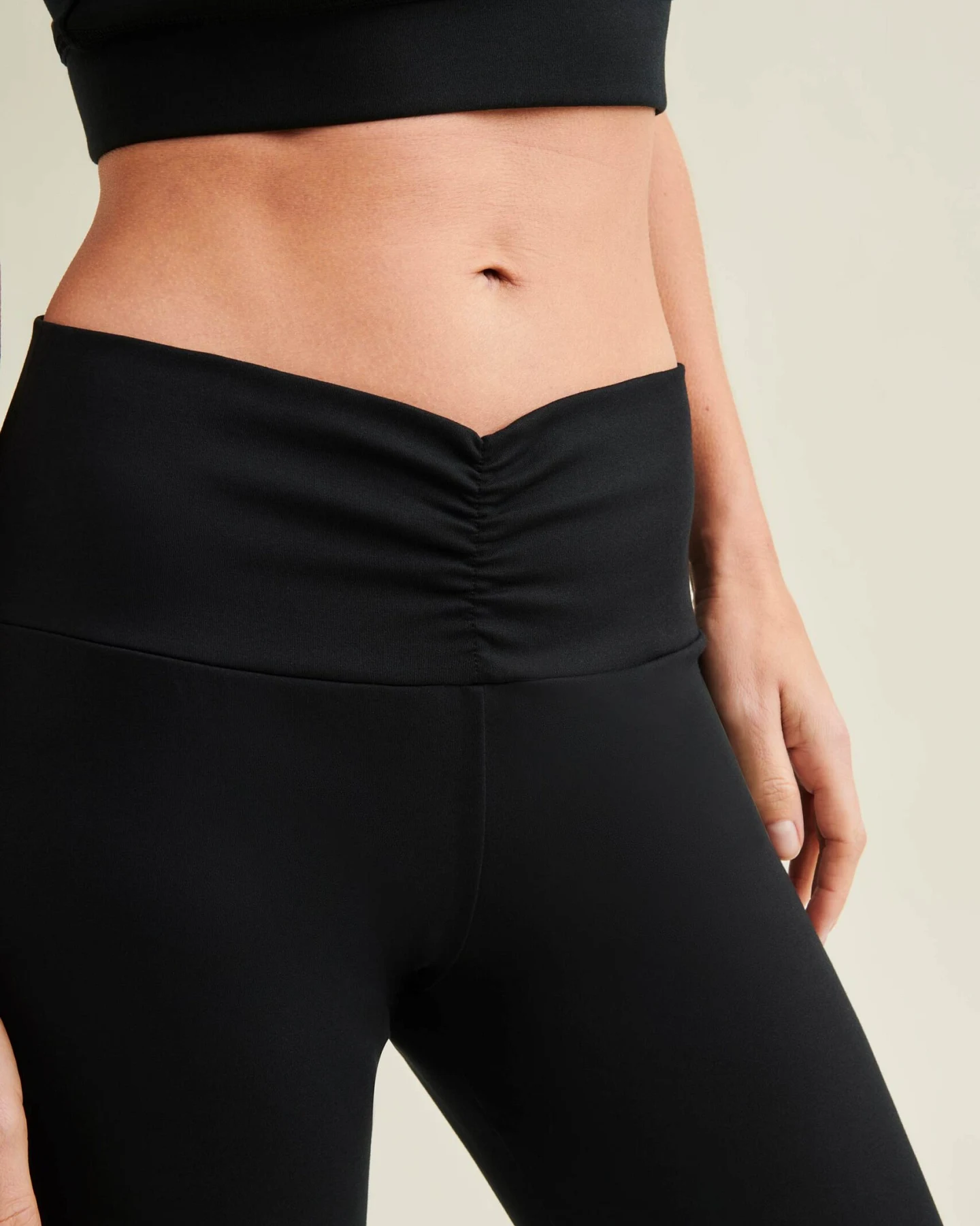Wellicious Best Yoga Pants - Caviar Black L – Ansicht 2