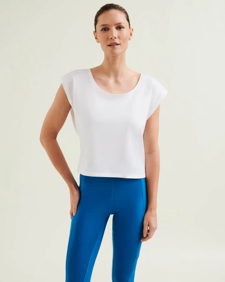 Wellicious Cropped Dance Vest - Diamond White XL