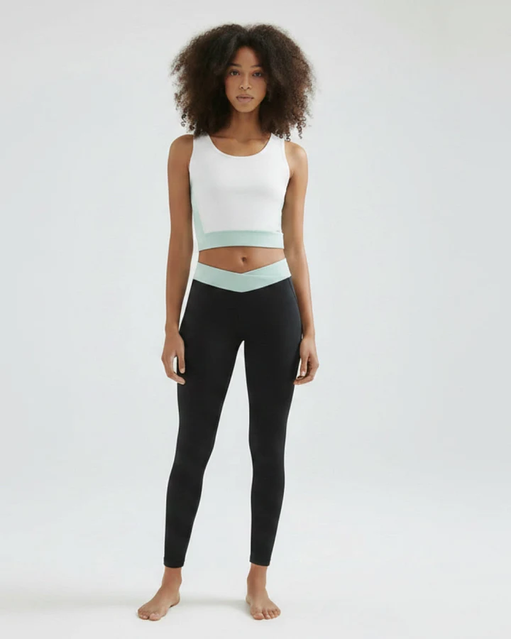 Wellicious 3/4 Crop Top - Diamond White/Sea Green M