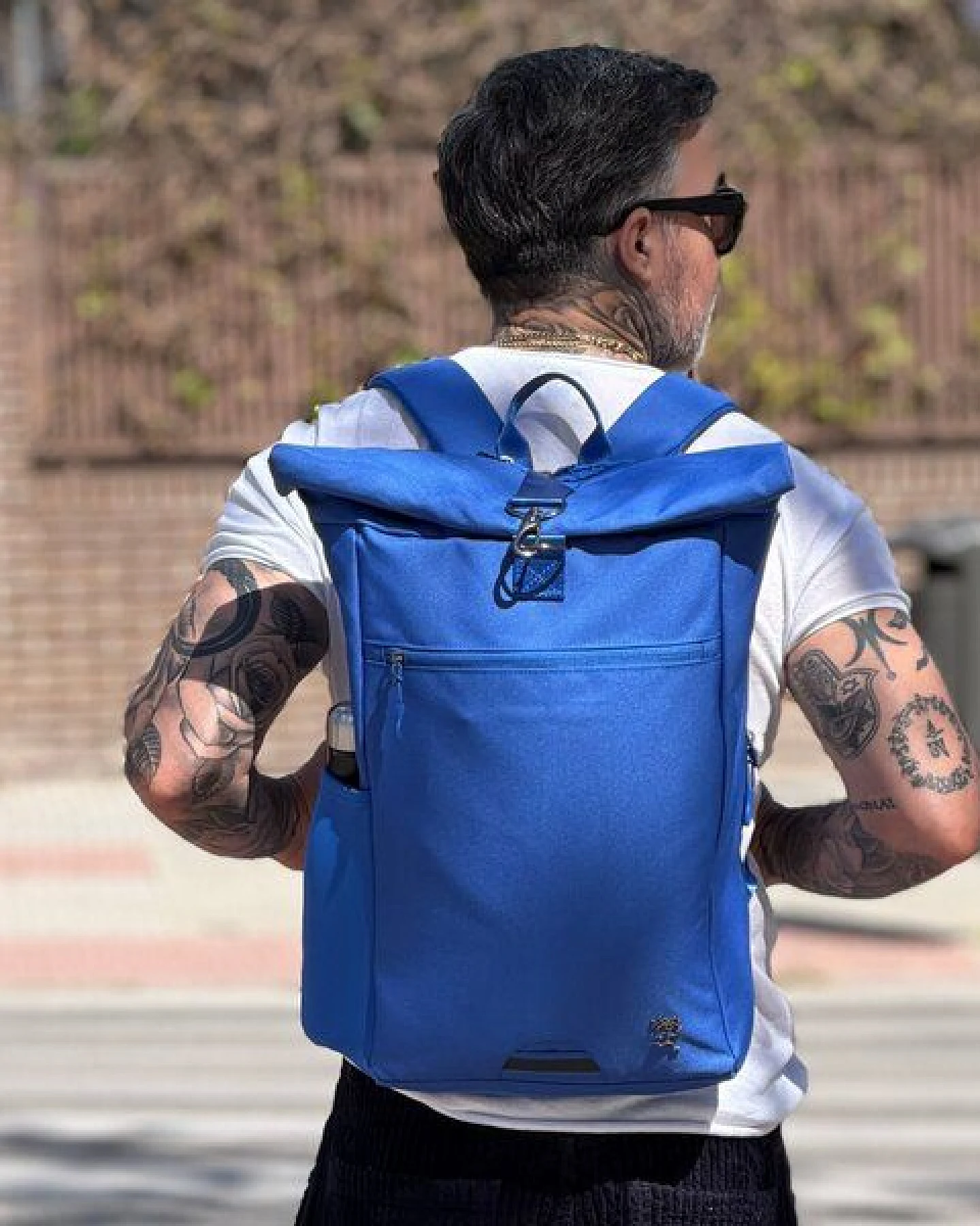 FUCHS & REBELL PIET Rolltop Rucksack – Stylisch & praktisch mit Rücken-Zipper – Ansicht 3